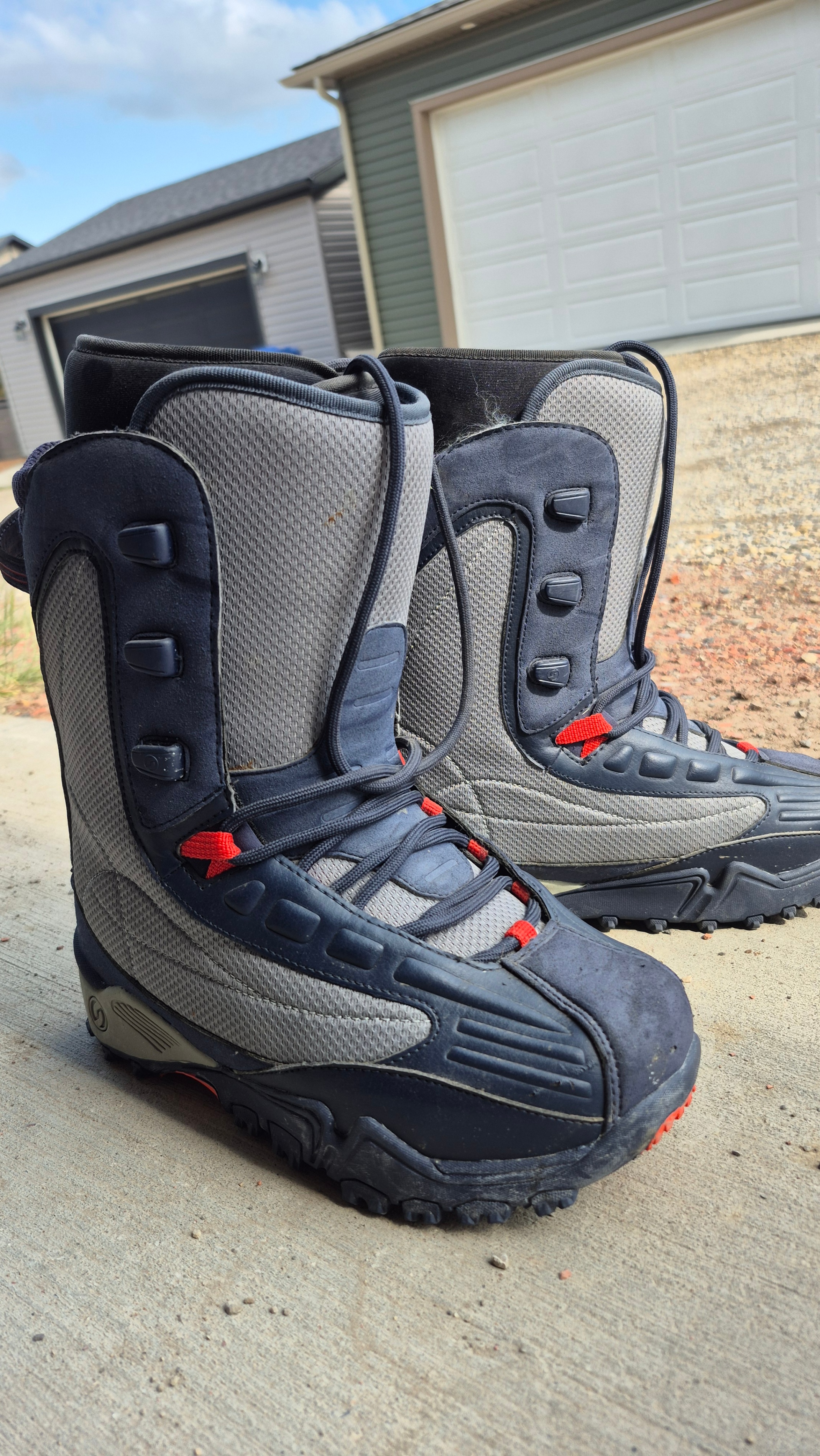 Firefly Snowboard with Burton Snowboard Bag and Boots - photo 4