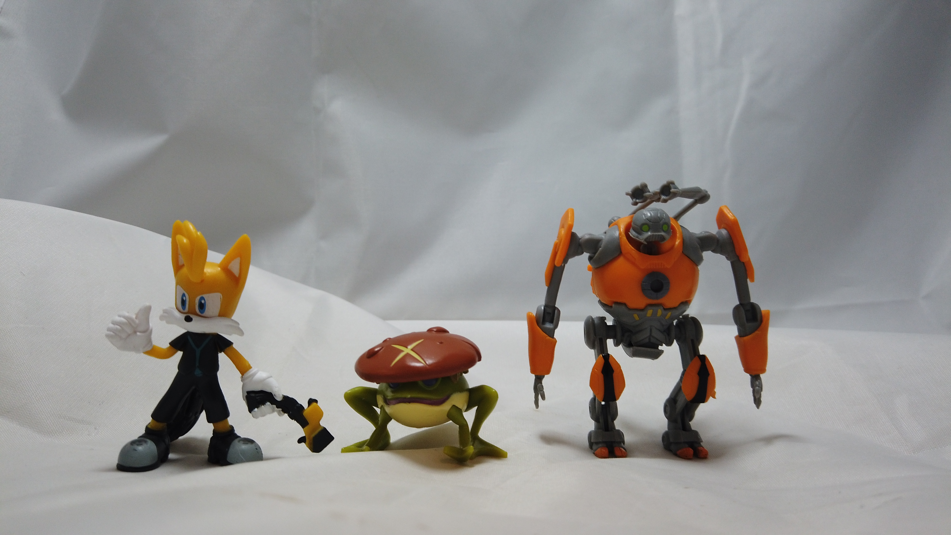 Sonic Prime Figure Lot Jakks - Nine/Tails + Mech Robot + Frog SE