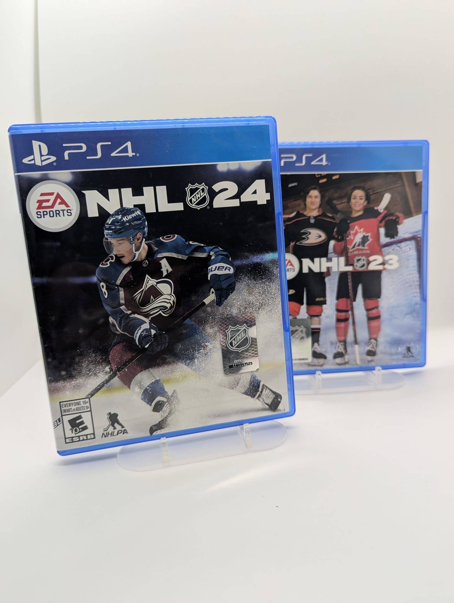 PS4 NHL 23 & NHL 24 Game Bundle – Tested & Complete! 🏒🎮