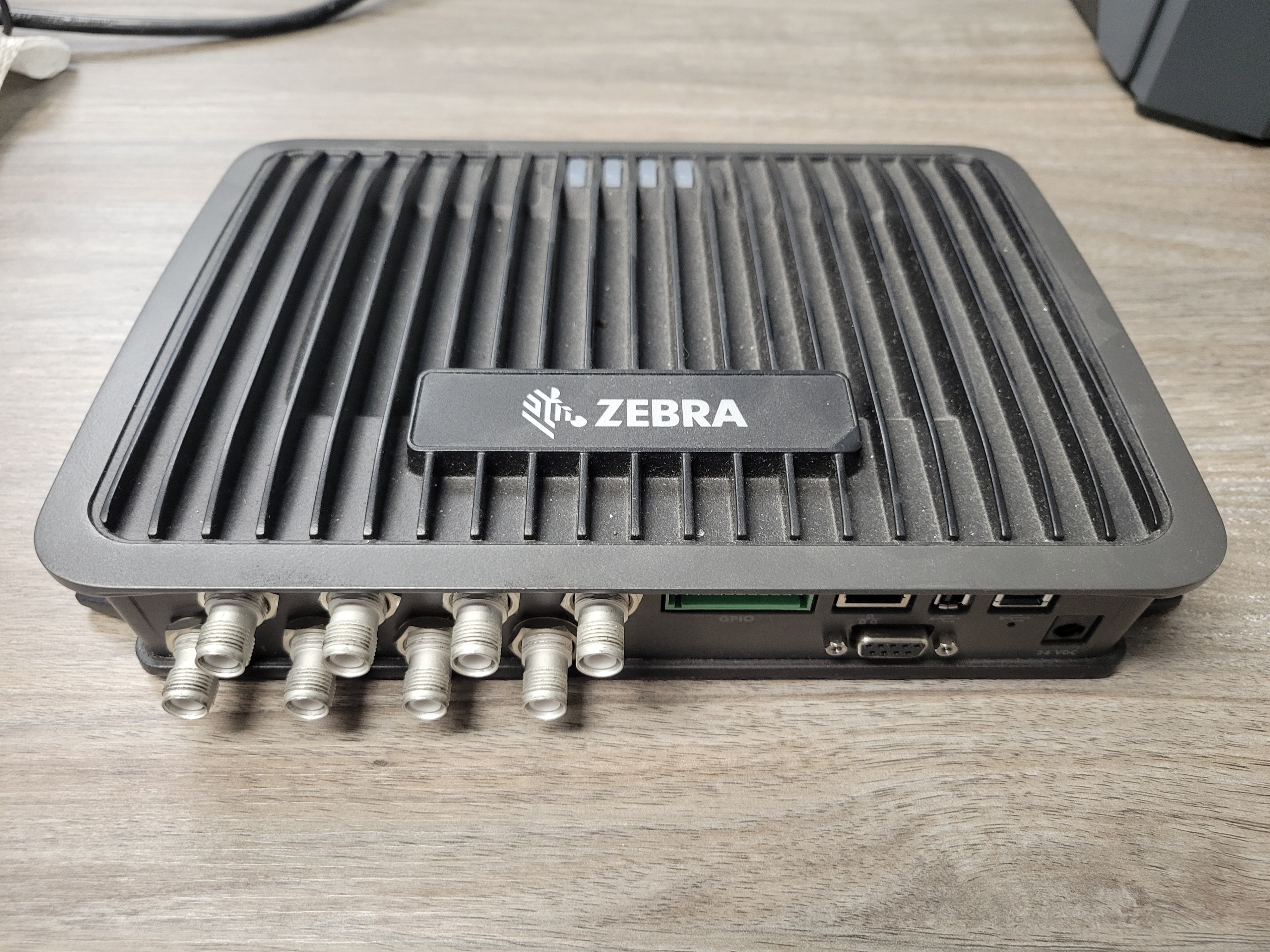 Zebra FX9600 RFID Reader - photo 2
