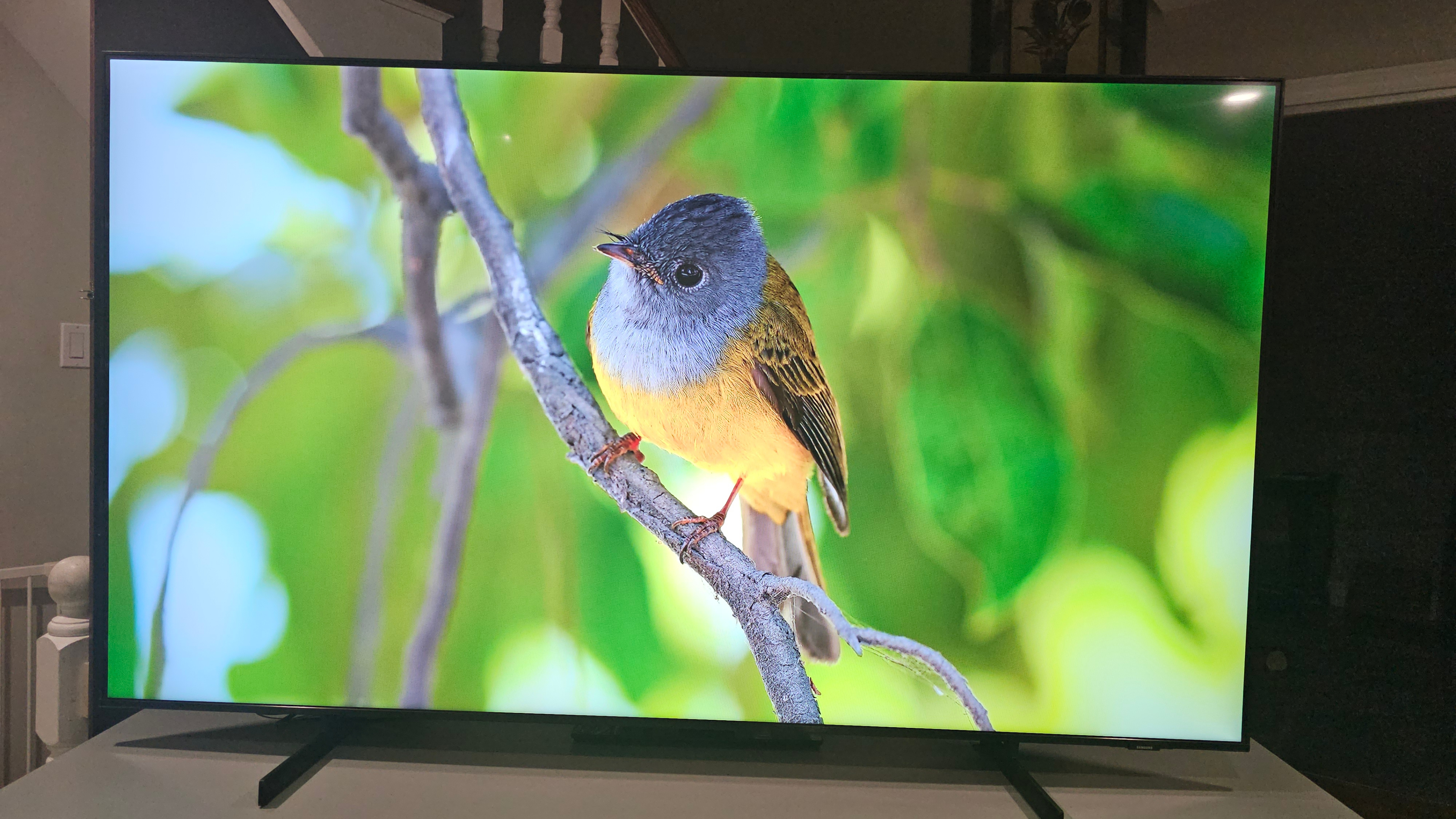 75" Samsung smart 4K like new TV (UN75AU8200) - photo 3