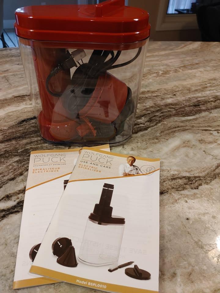 WOLFGANG PUCK ELECTRIC SPIRALIZER - photo 2