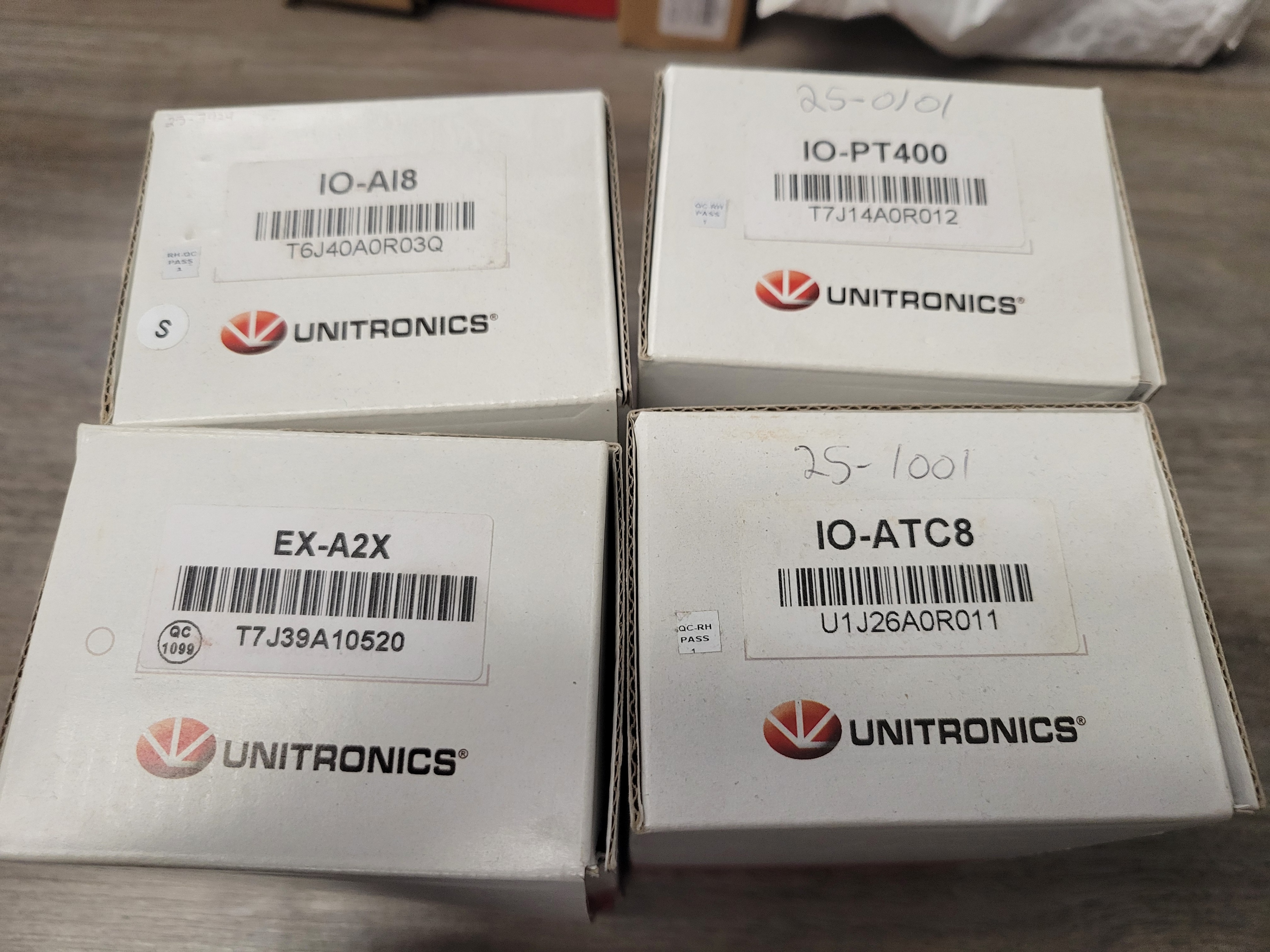 Unitronics IO-AI8, IO-PT400, EX-A2X, IO-ATC8 Expansion Modules - photo 2