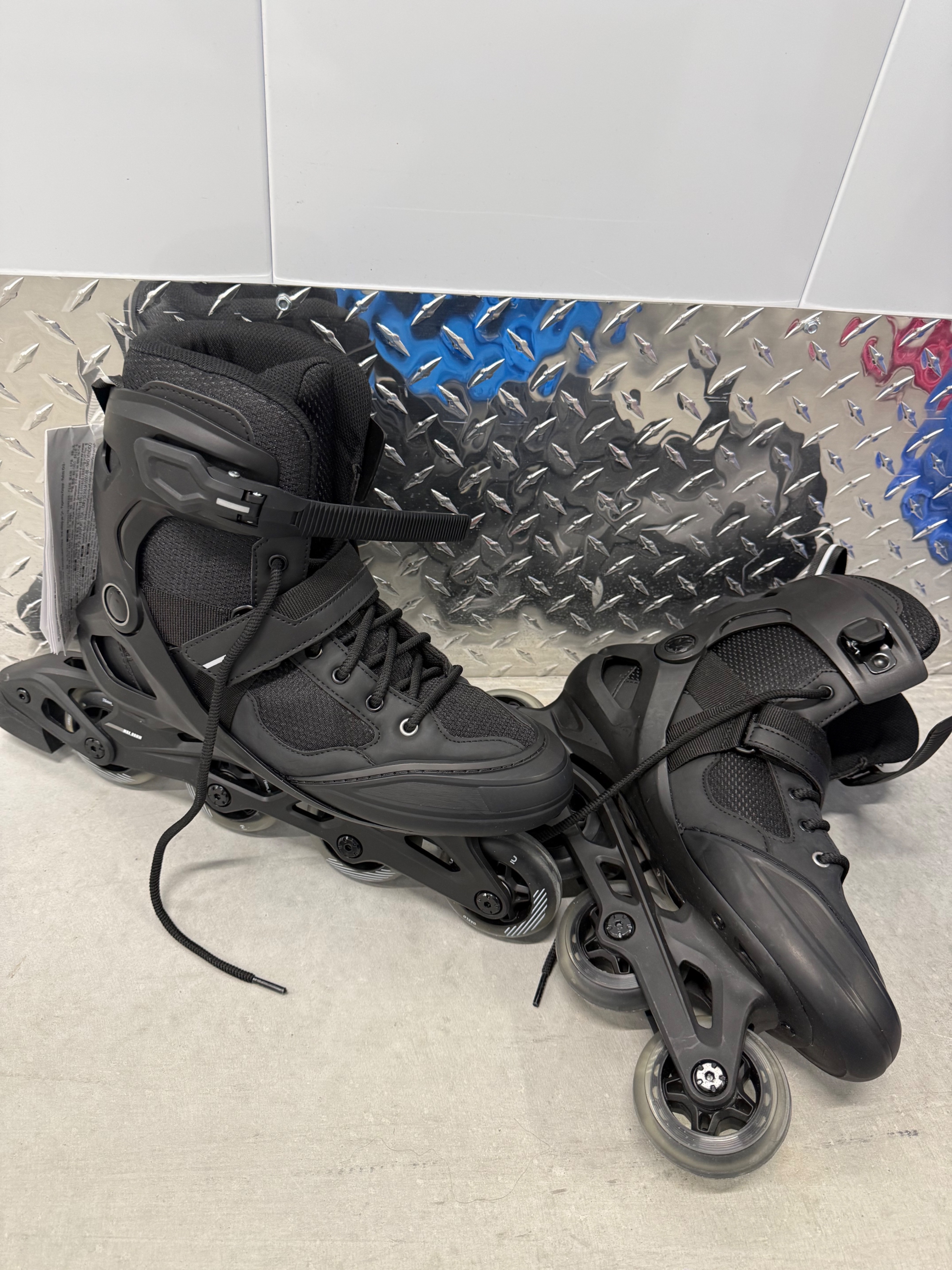 Black Rollerblades - photo 2