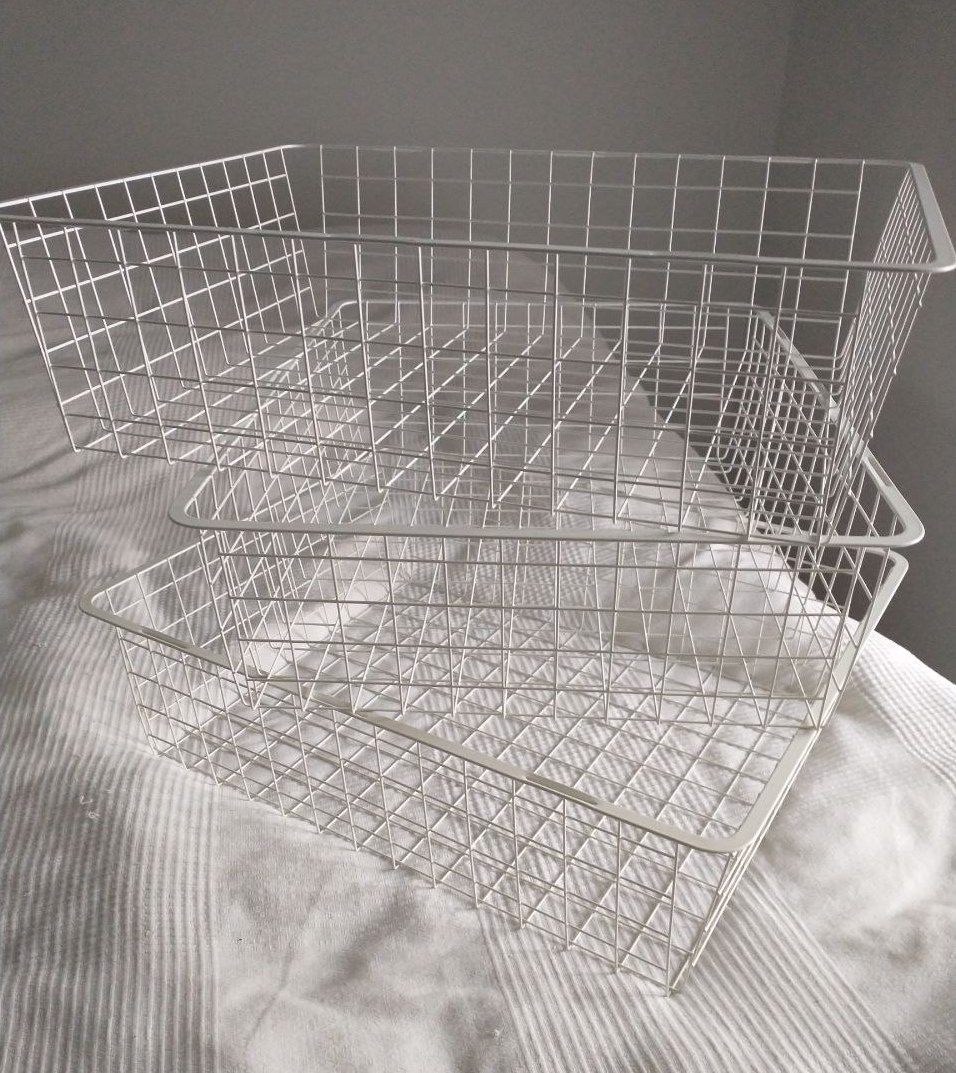 Large Metal Wire Basket (3 available, $5 each) - photo 4