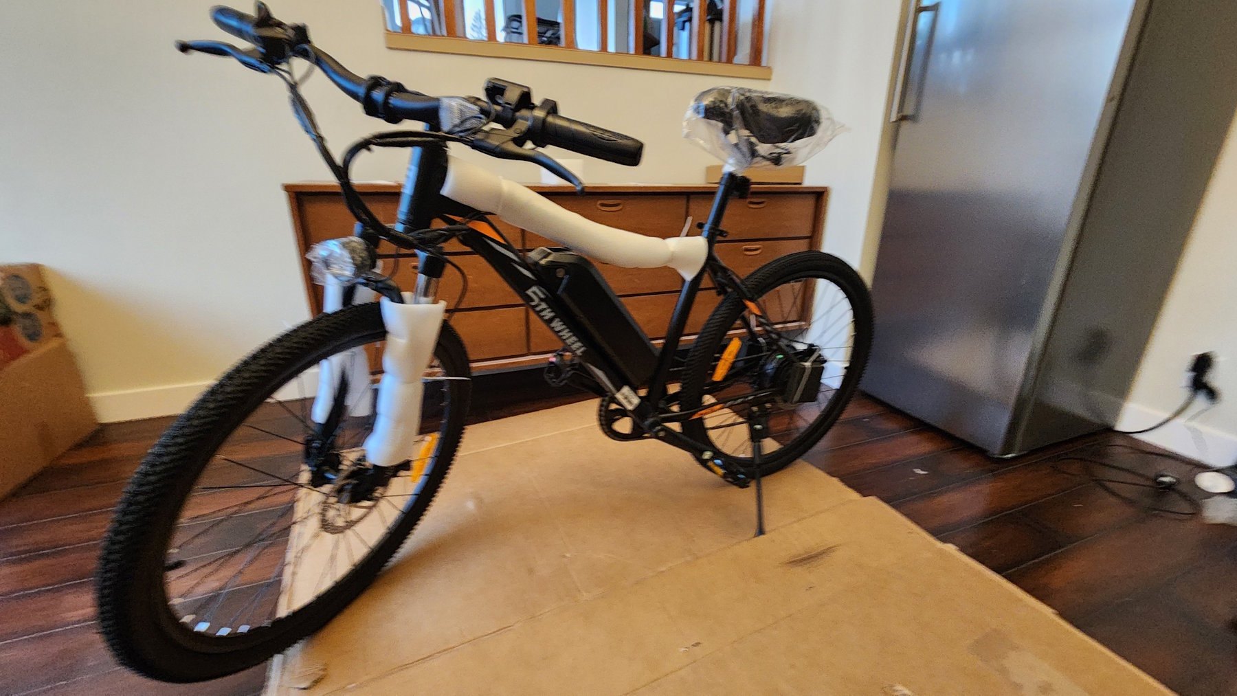 1000W Brand new 5th Wheel Mate ebike, 88km range