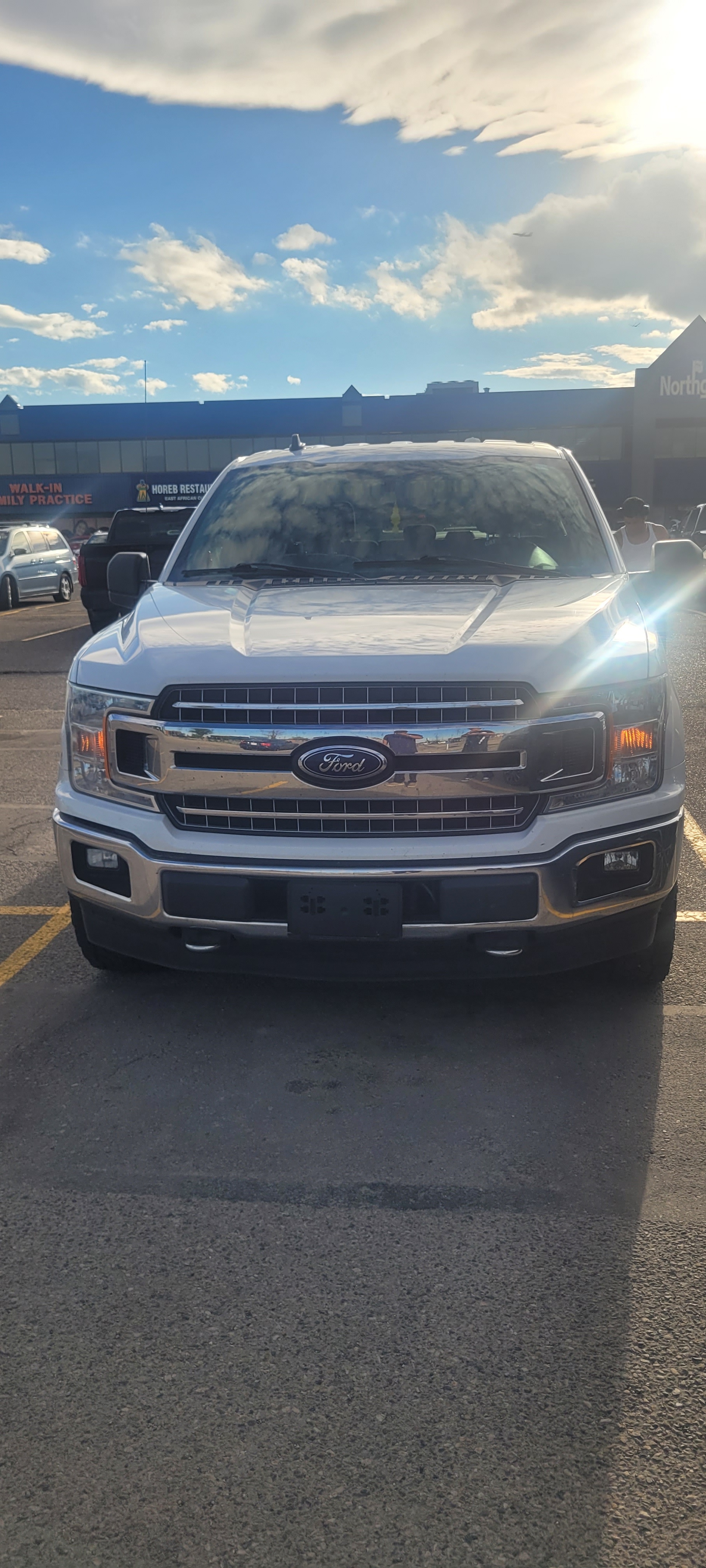 F 150 2019 MODEL SUPER CREW XLT  V8