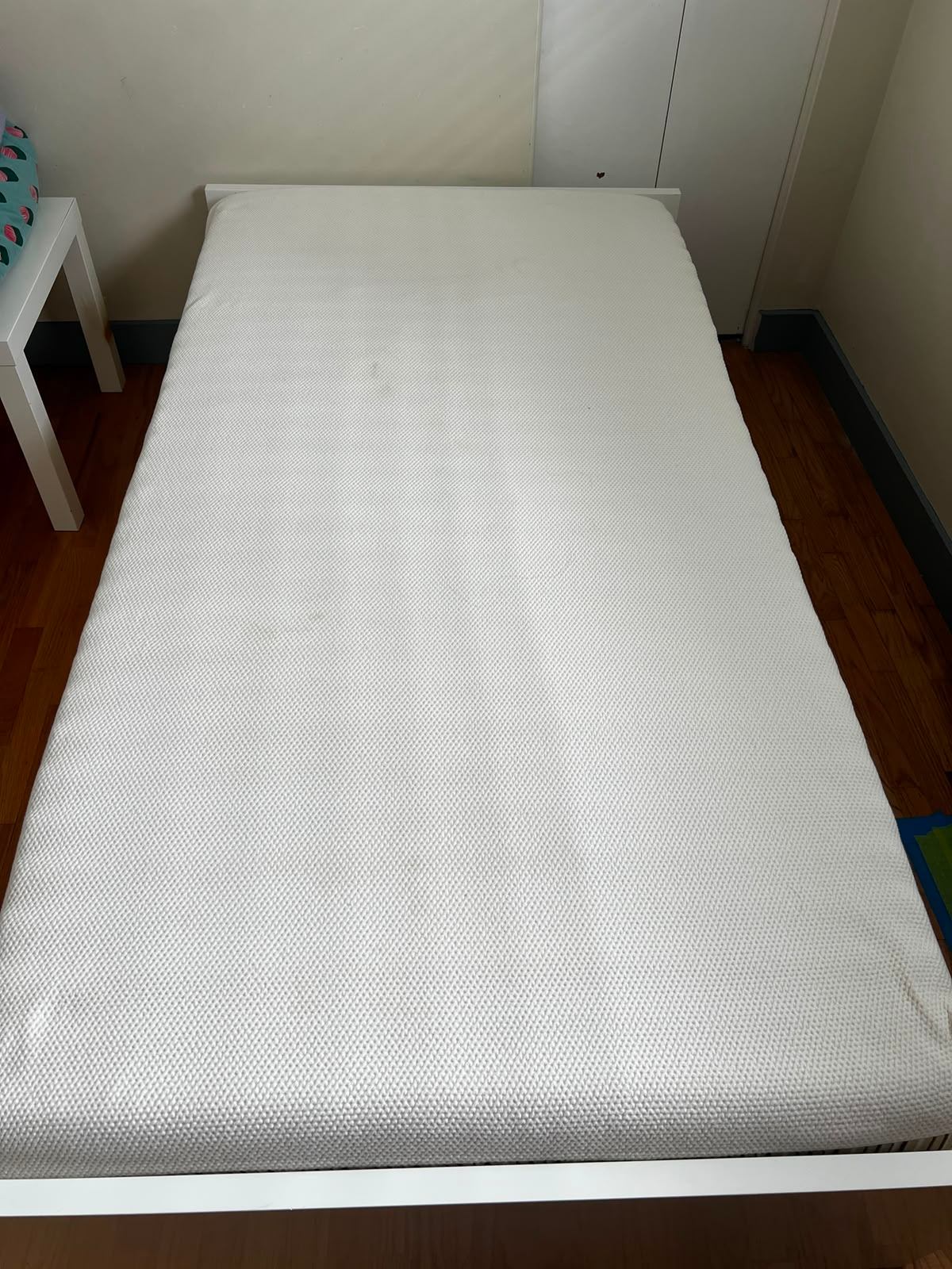 White Twin Mattress - photo 2