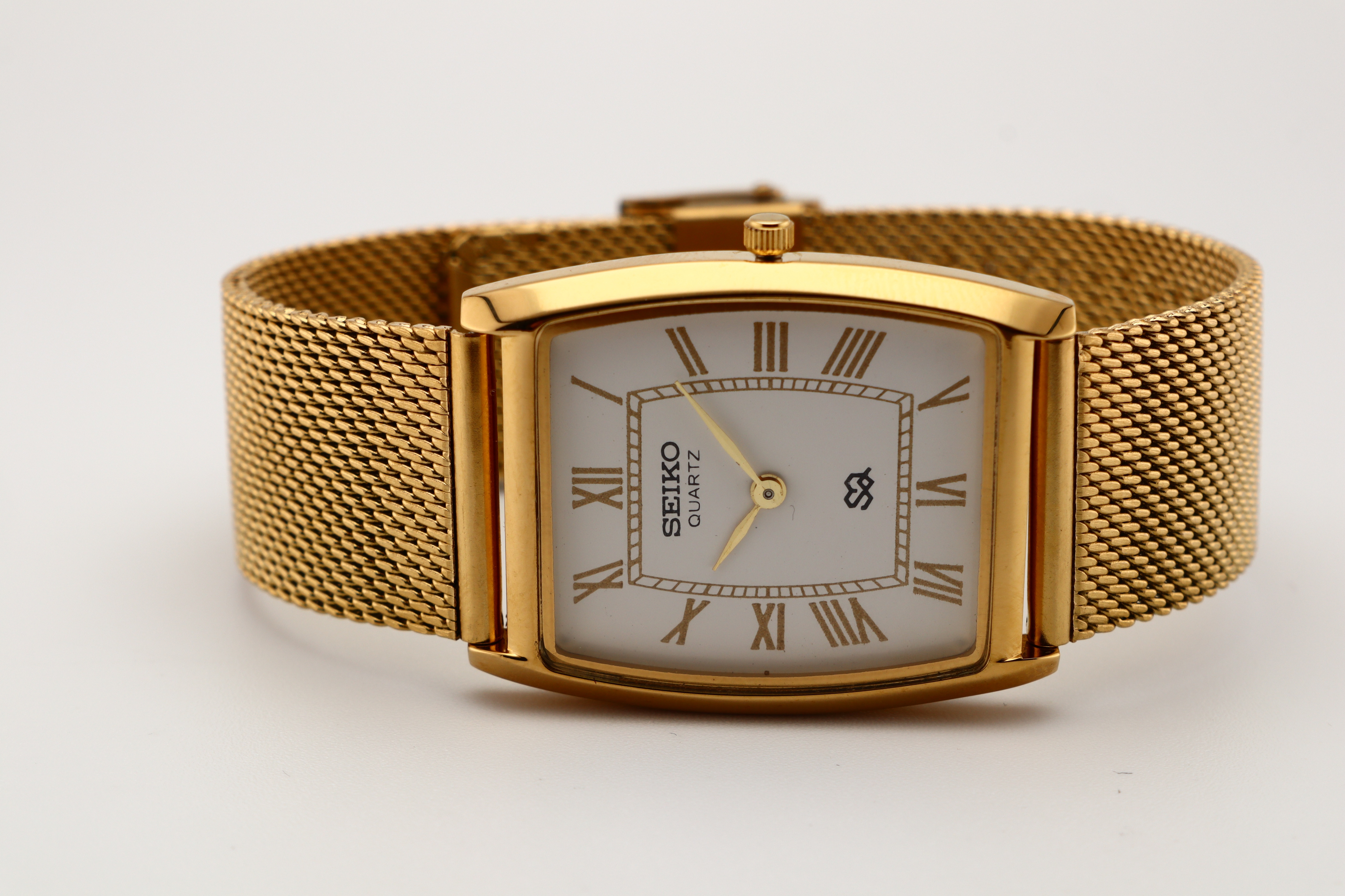 Refurbished Vintage Barrel Tank Men’s Watch - photo 4