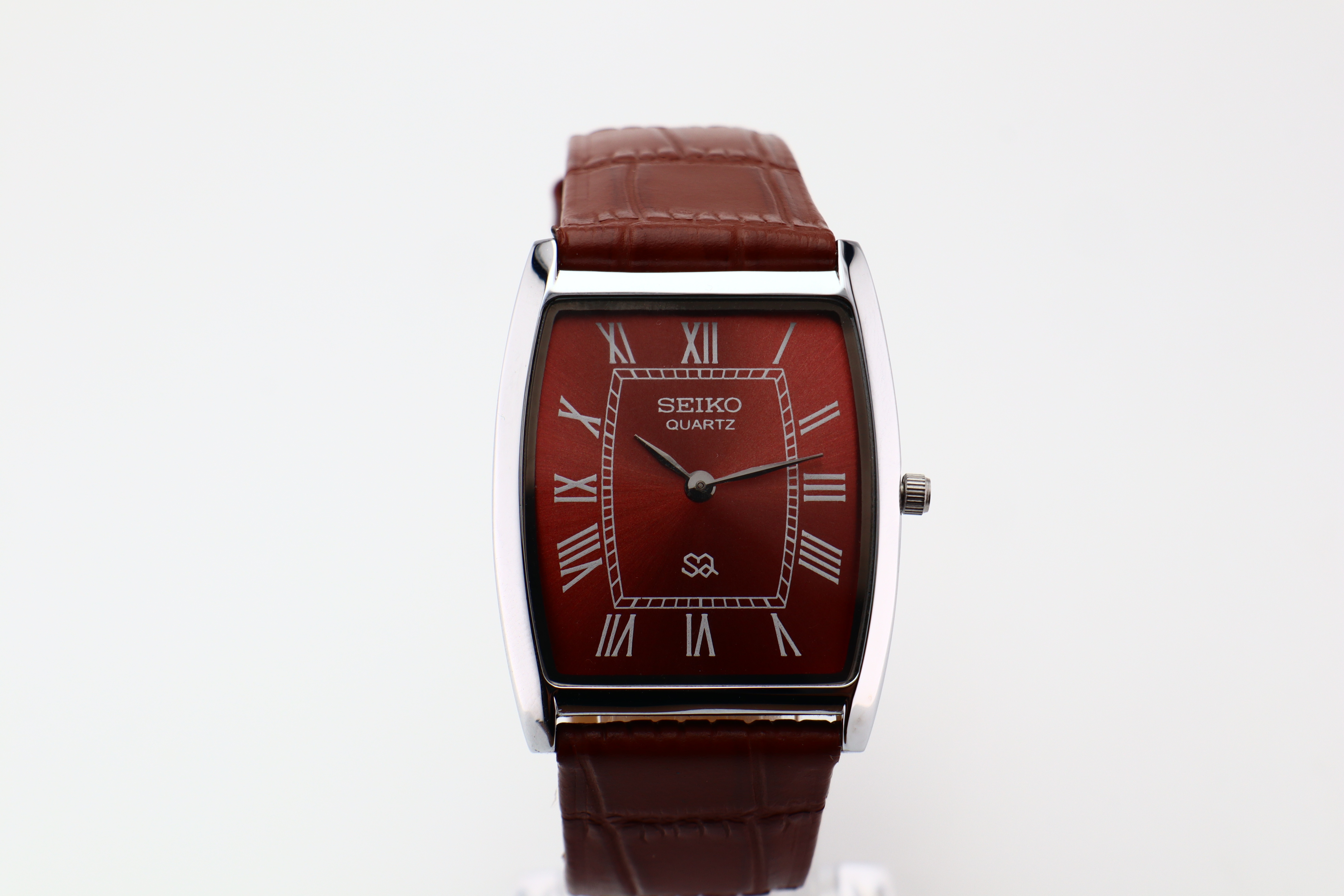 Refurbished Vintage Barrel Tank Men’s Watch - photo 2