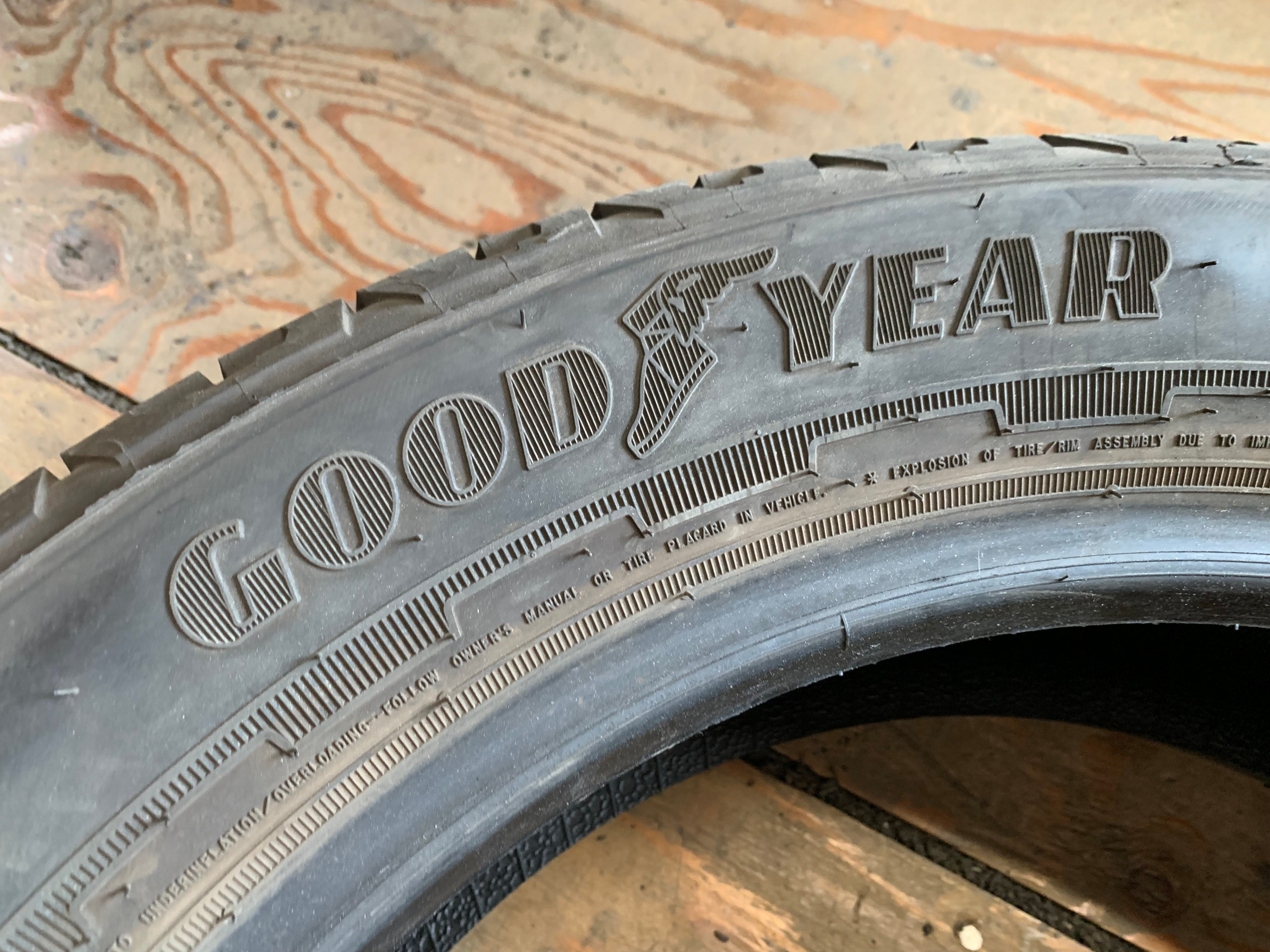 1 X single 225/55/19 M+S Goodyear Wrangler Territory HT like new - photo 5