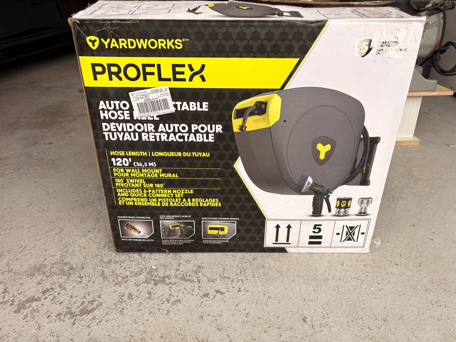 Yardworks PRO FLEX Auto Retractable Hose Reel 120' - photo 2