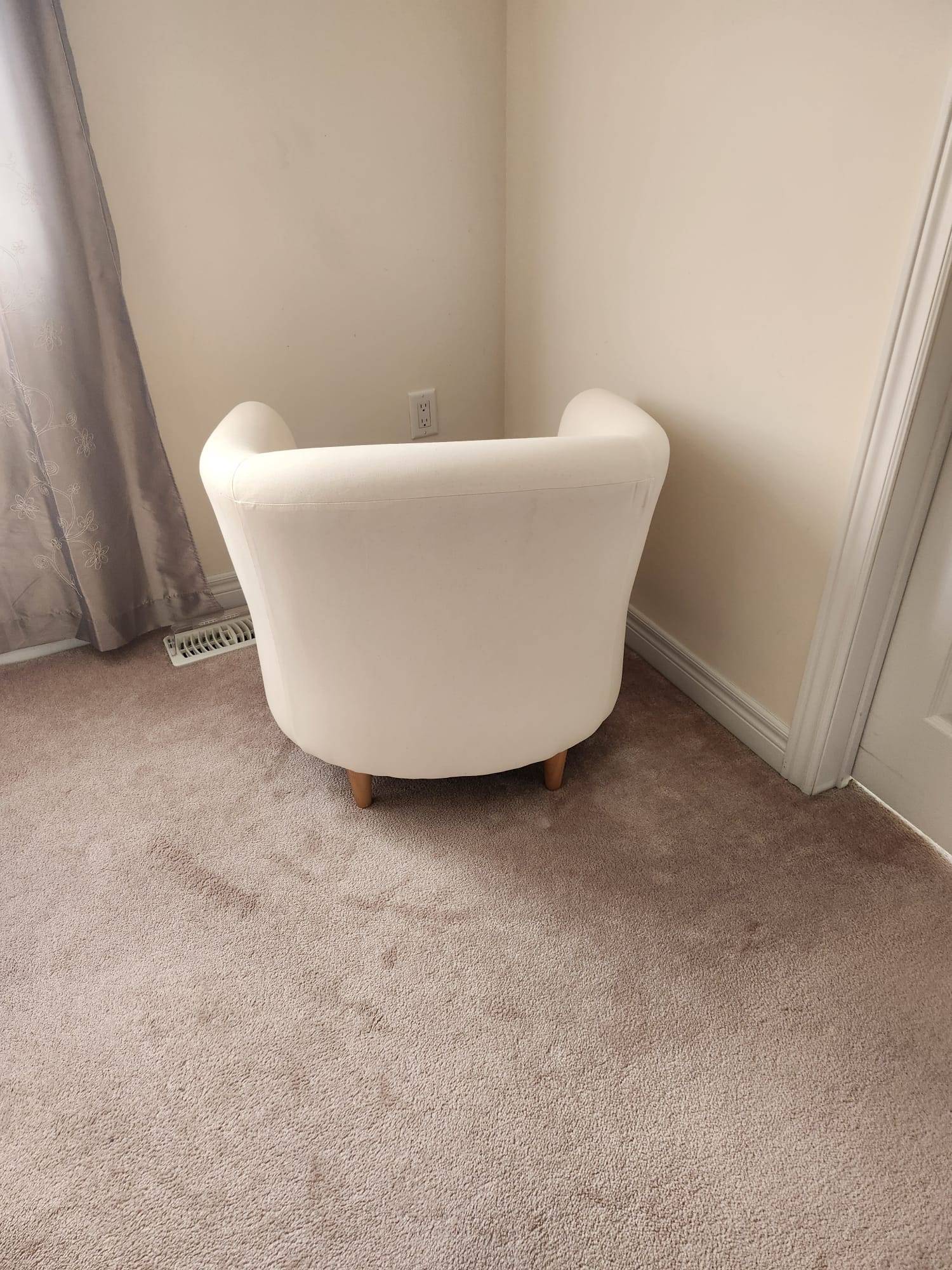 Cream Accent Chair x 2 - photo 2