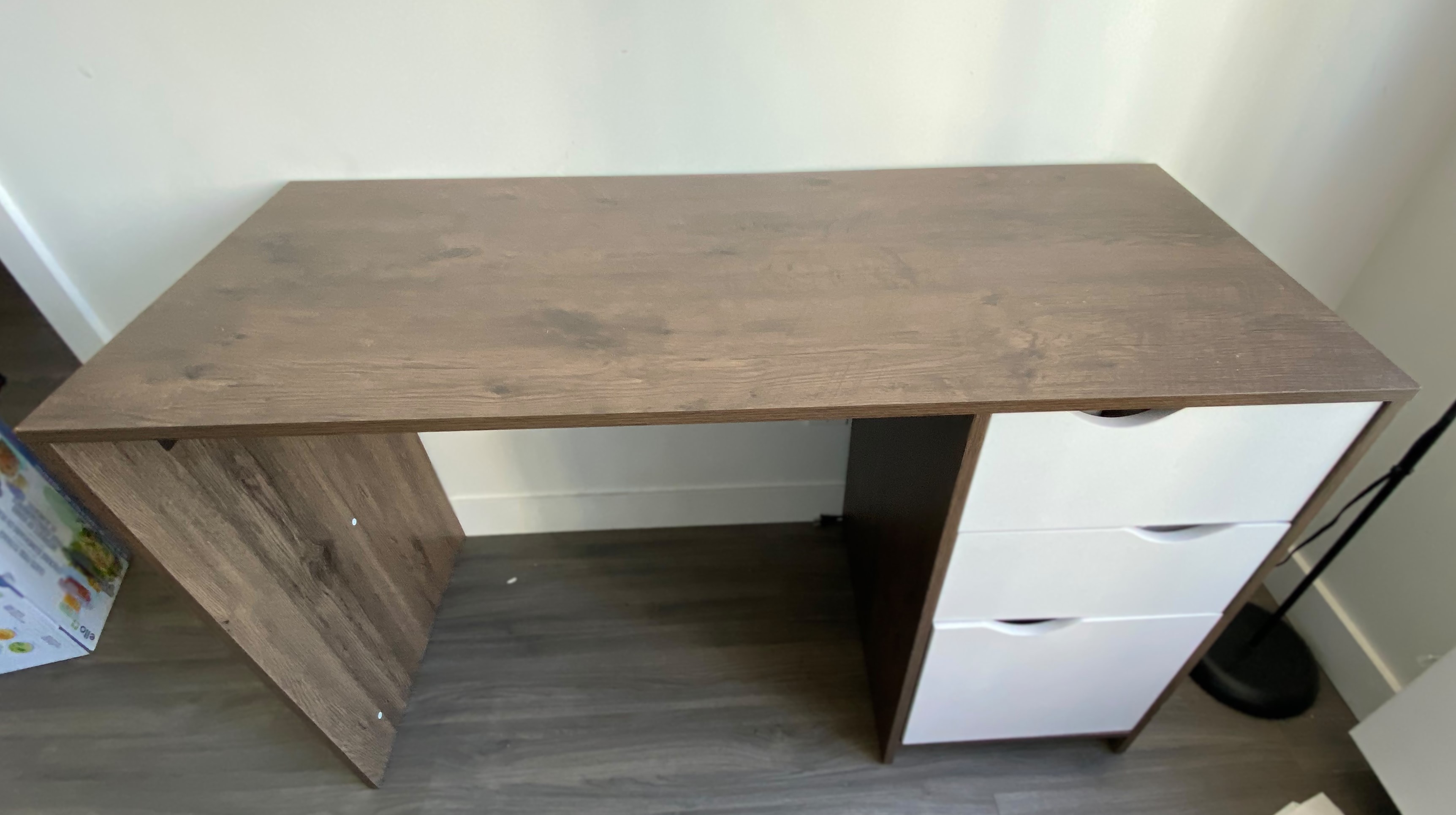 Walmart Computer Desk / Office Desk – Move-Out Sale
