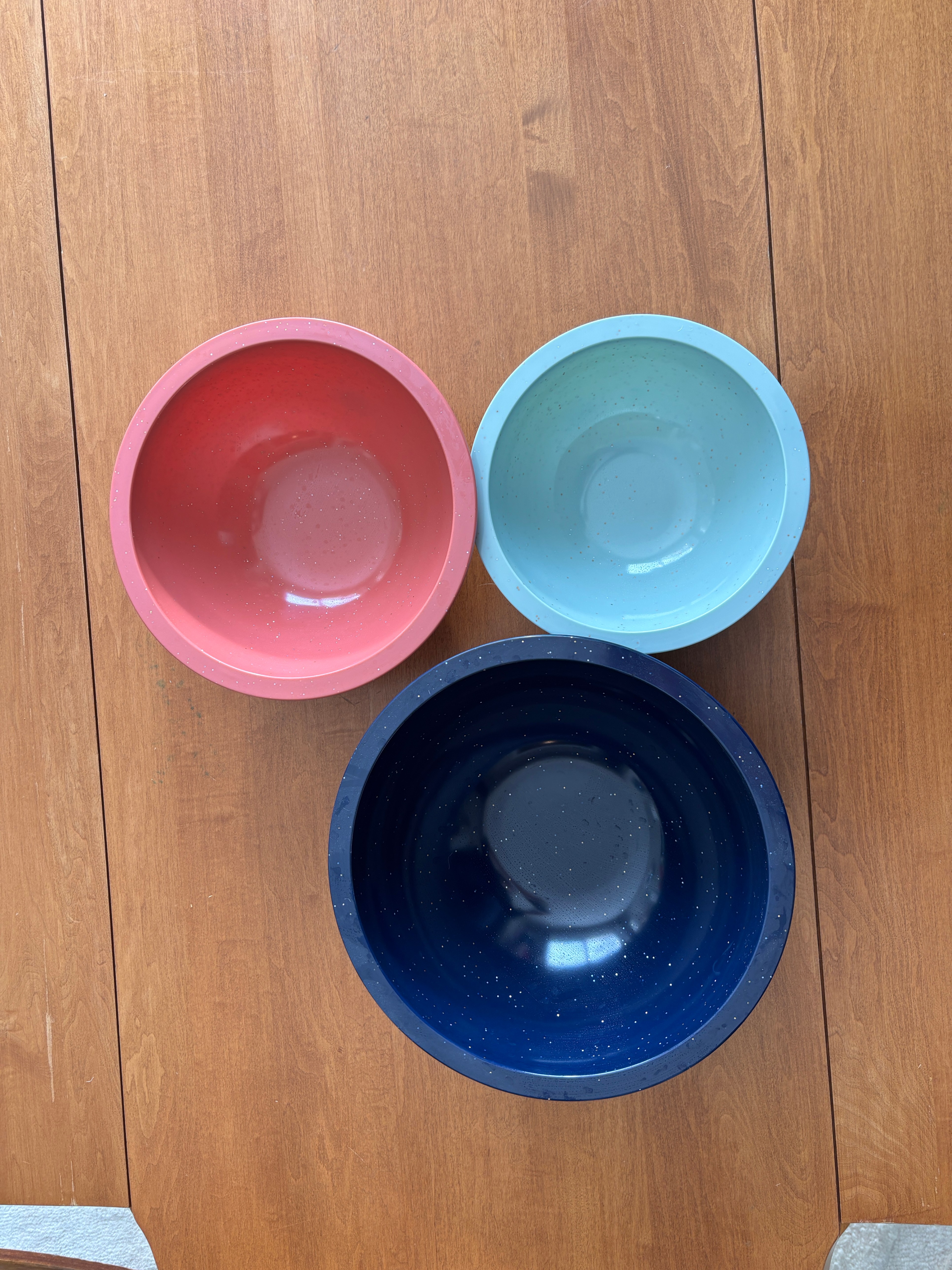 retro vintage melmac-style nesting bowls