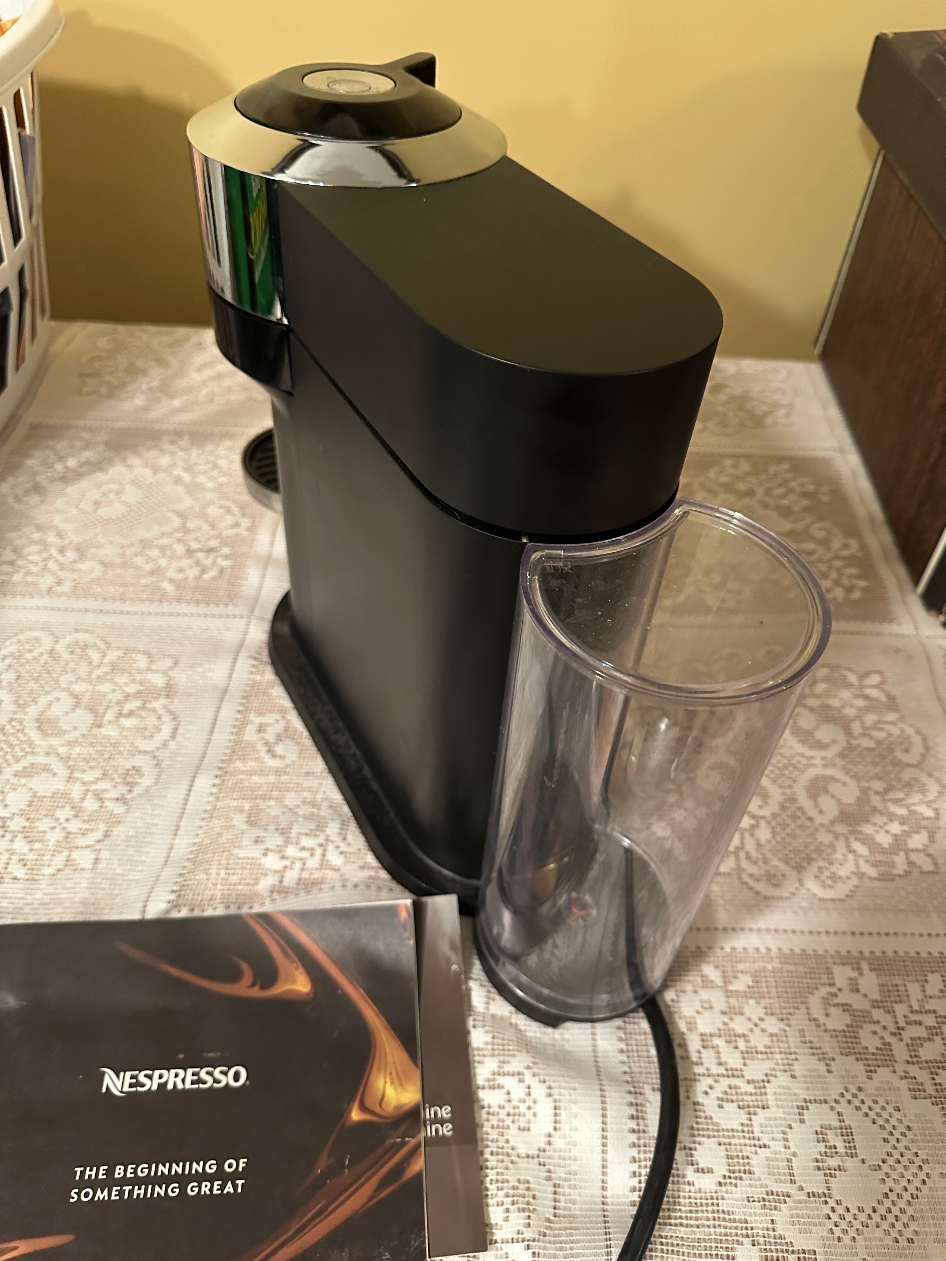 Nespresso VertuoPlus Coffee Machine - photo 4