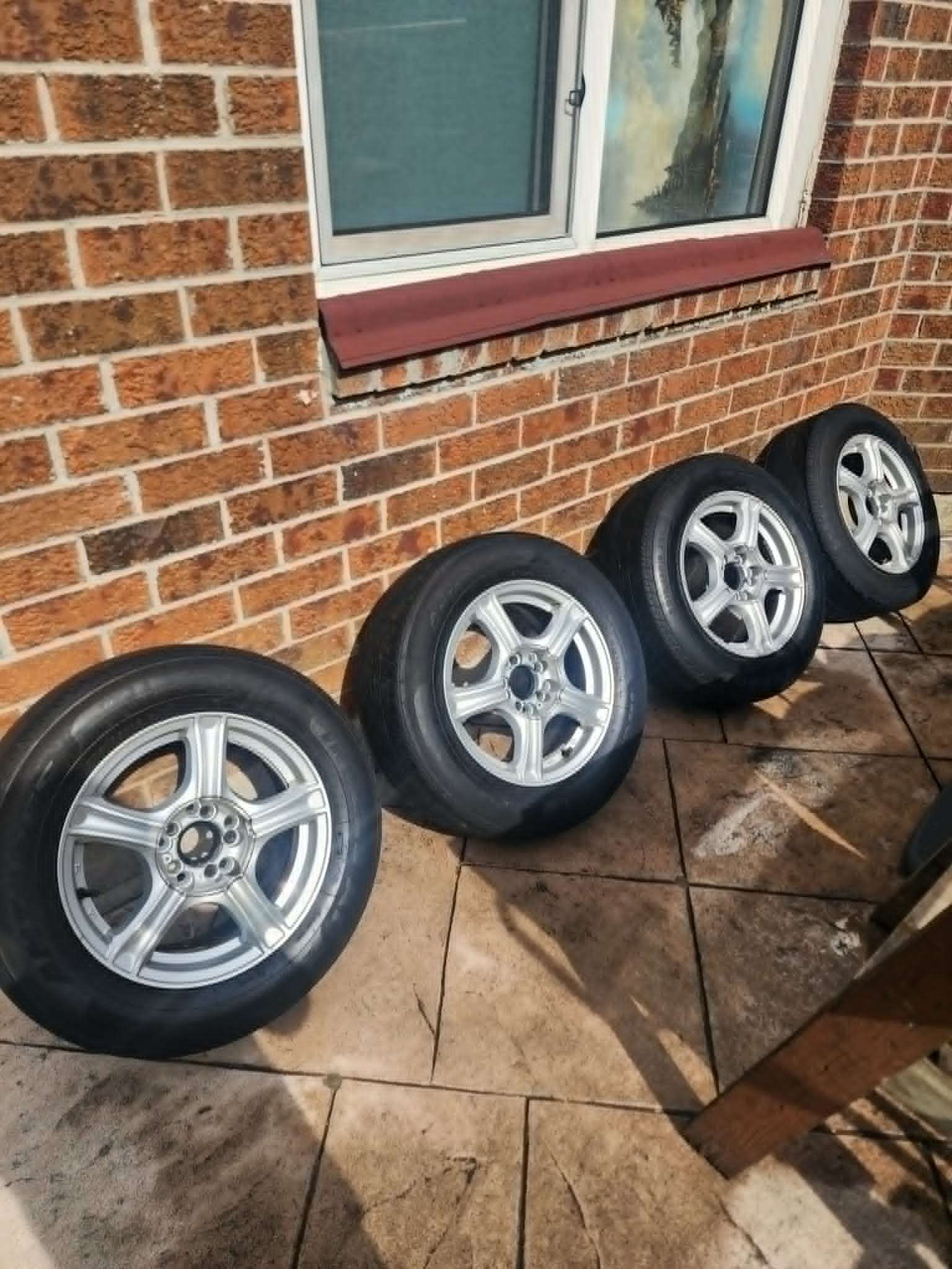 Silver Alloy Wheels with extra Tires
