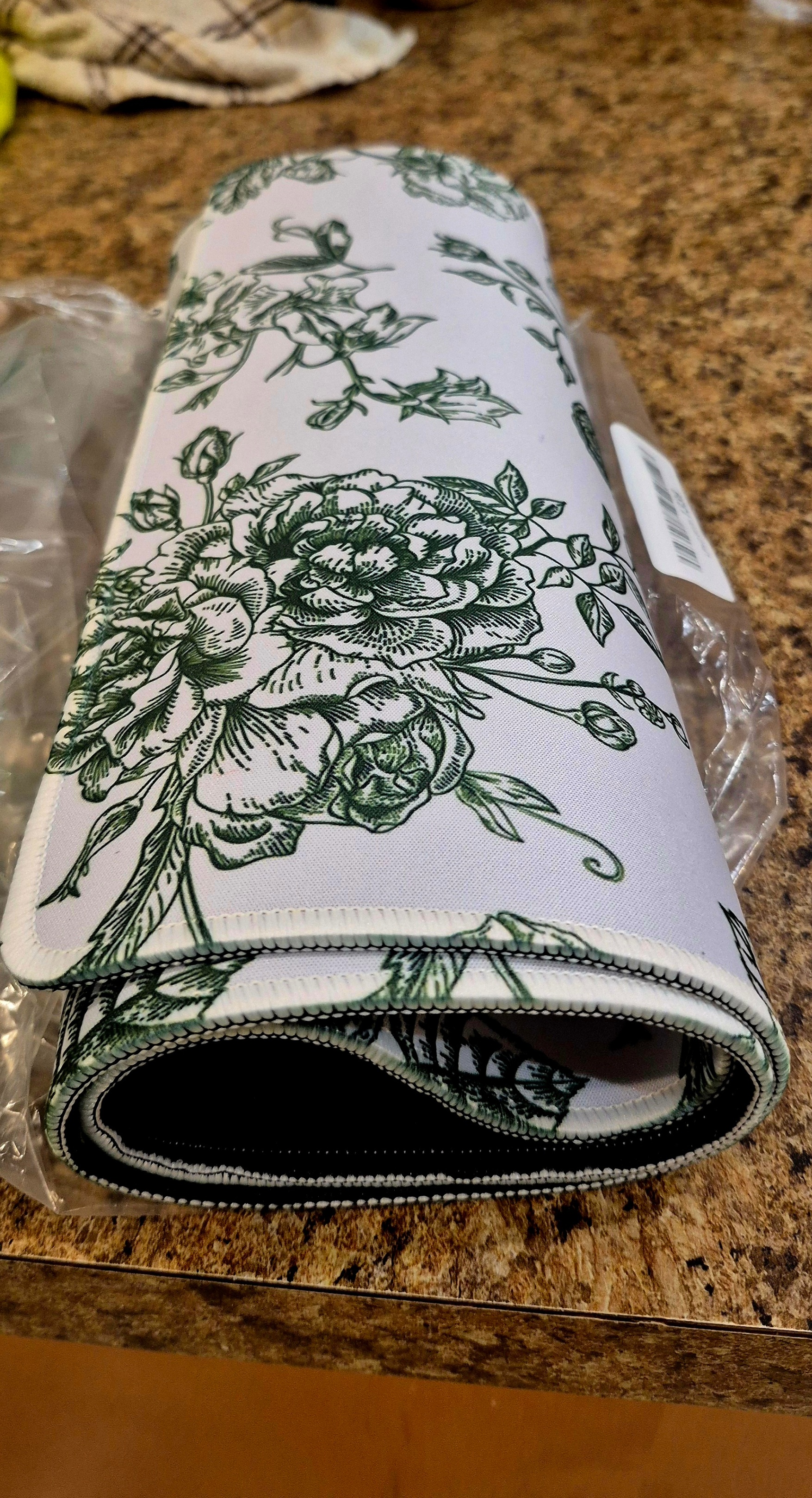 Huge Mouse pad (Botanical style)