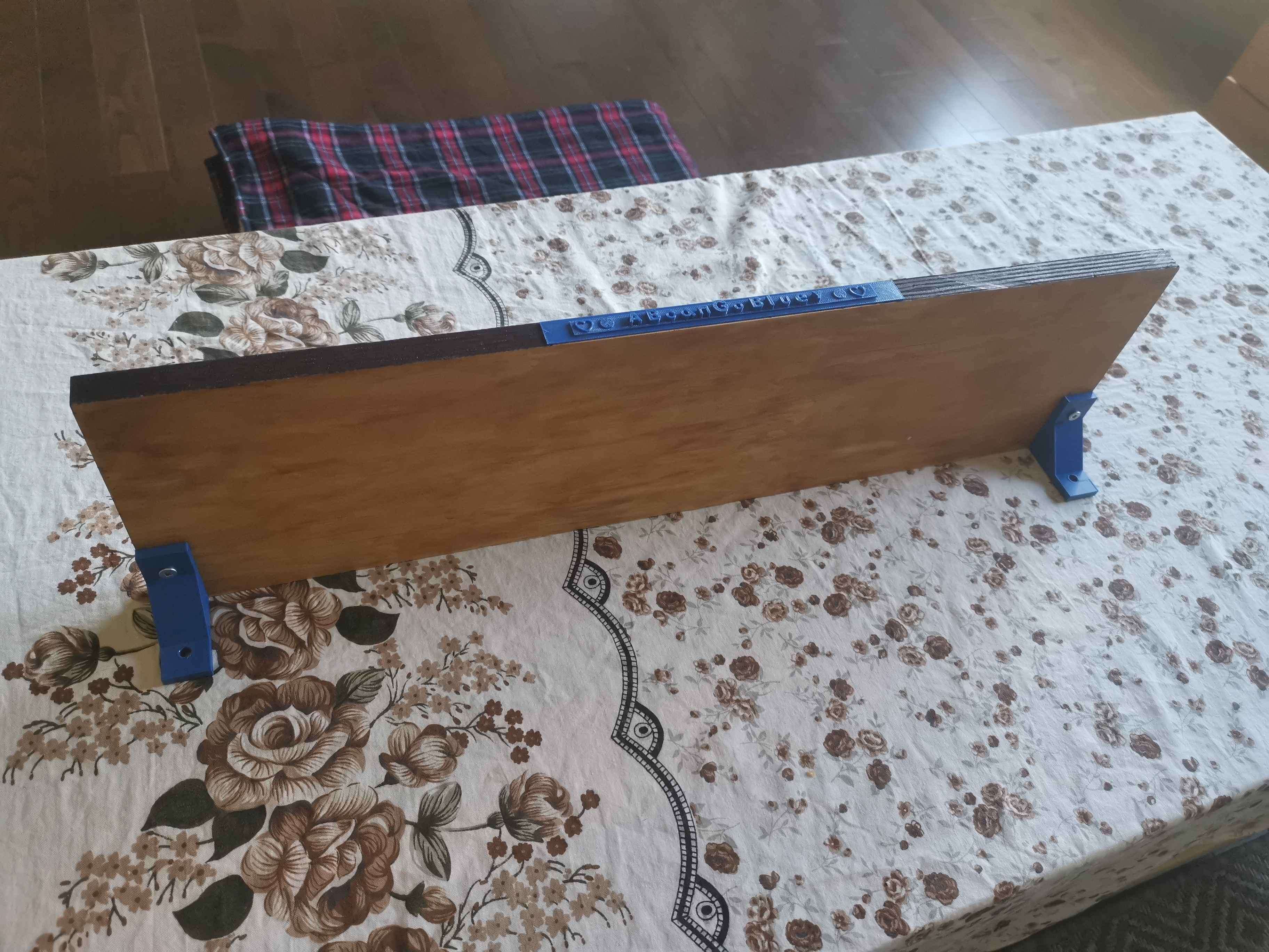 Handmade Floating Wall Shelf 24" – With Bluey Brackets $10 - photo 4