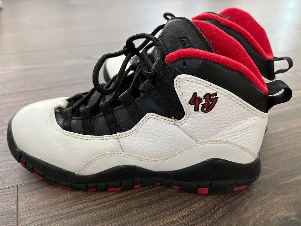 Air Jordan 10 Retro 'Chicago' 2012