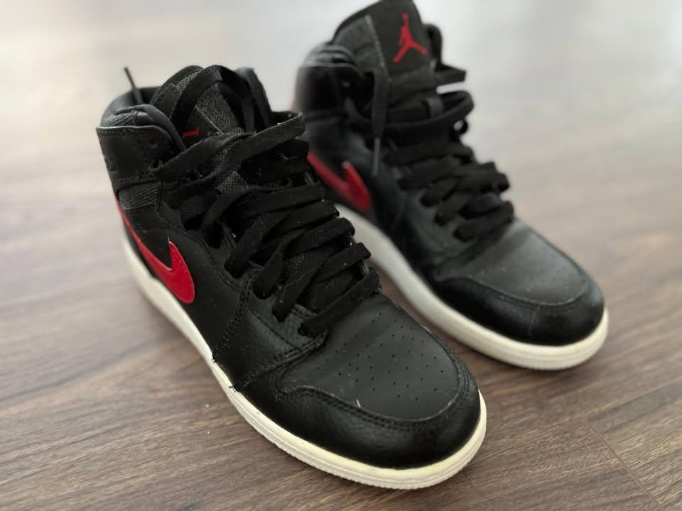 Air Jordan 1 Retro High 'Rare Air'