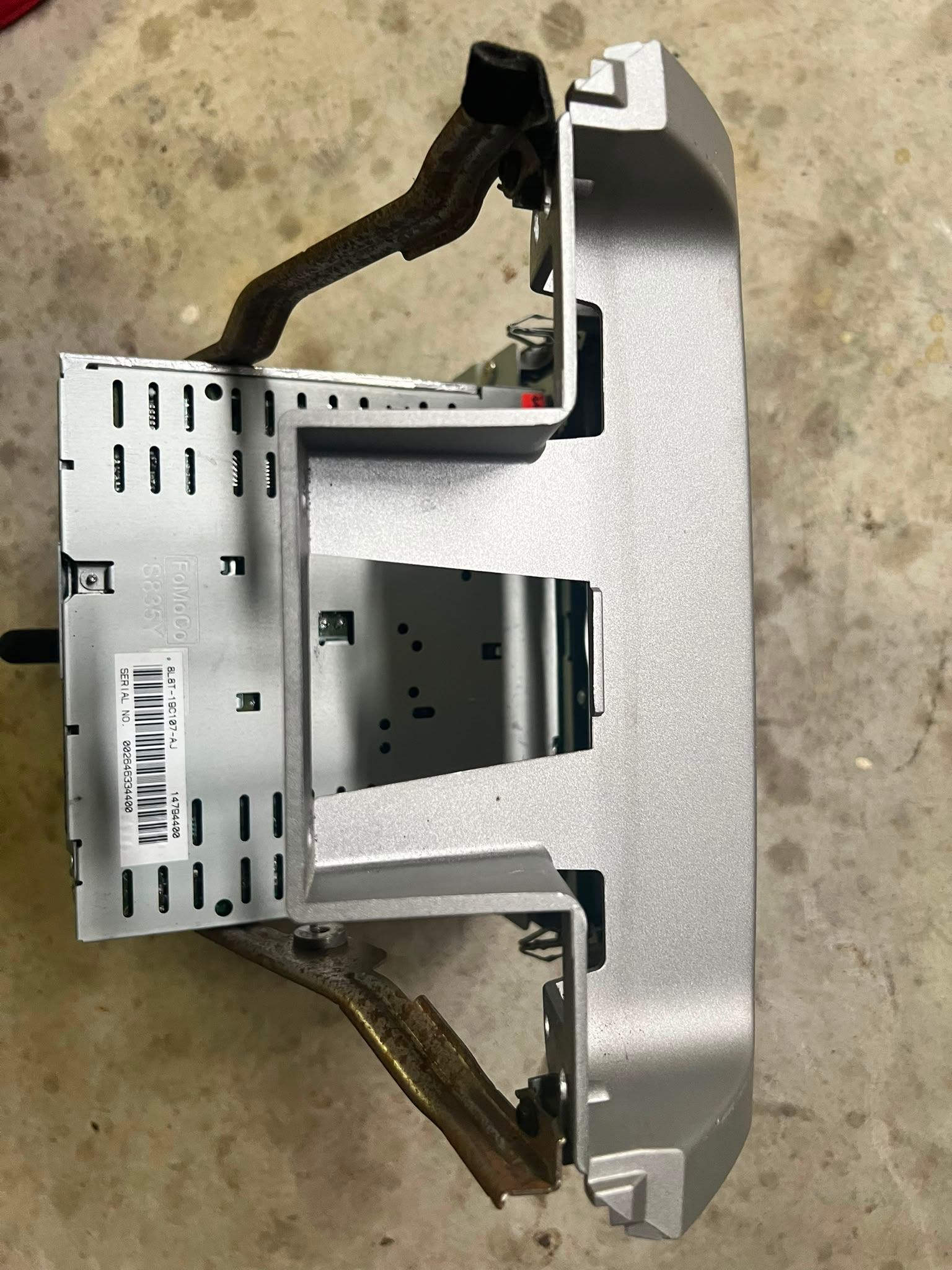 OEM Ford Escape Mercury Mariner Radio CD Player 2008-2009 - photo 3