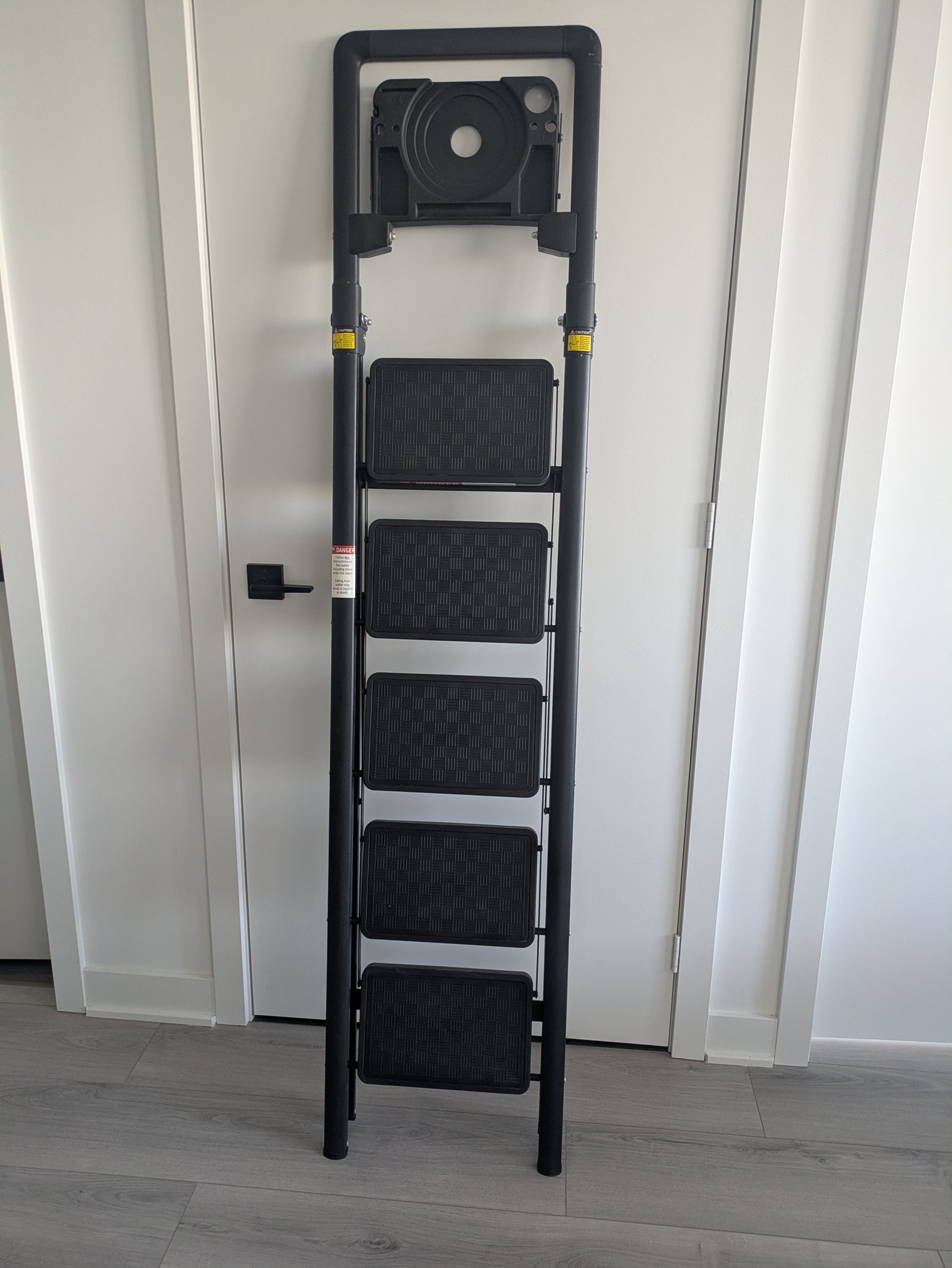 HBTower 5-Step Folding Ladder with Tool Platform - Barely Used - photo 5