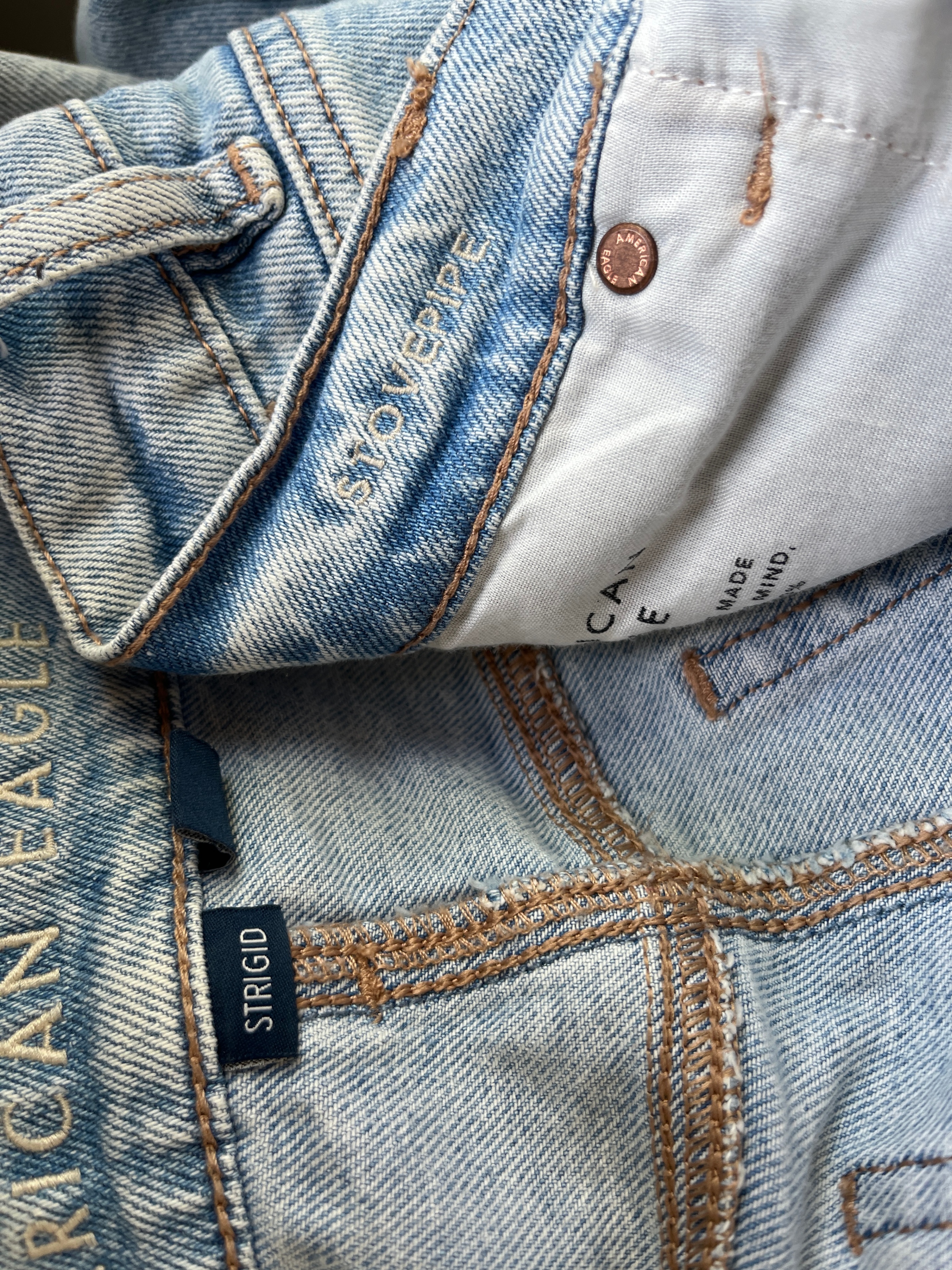 American Eagle light wash ripped wide leg jeans - photo 3