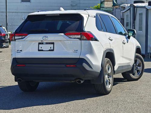 2025 Toyota RAV4 XLE AWD - photo 5