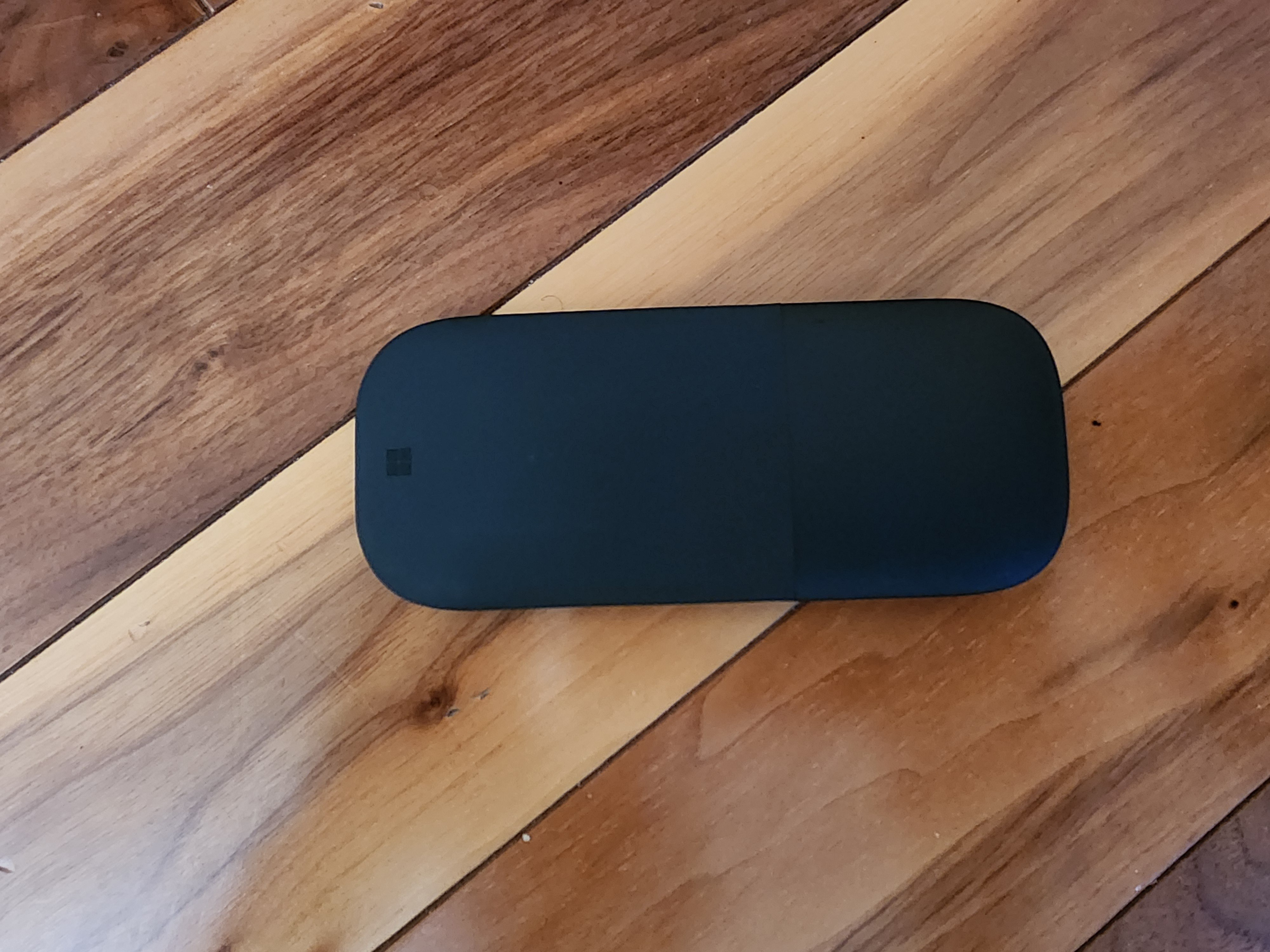 Surface Arc Mouse (Black)