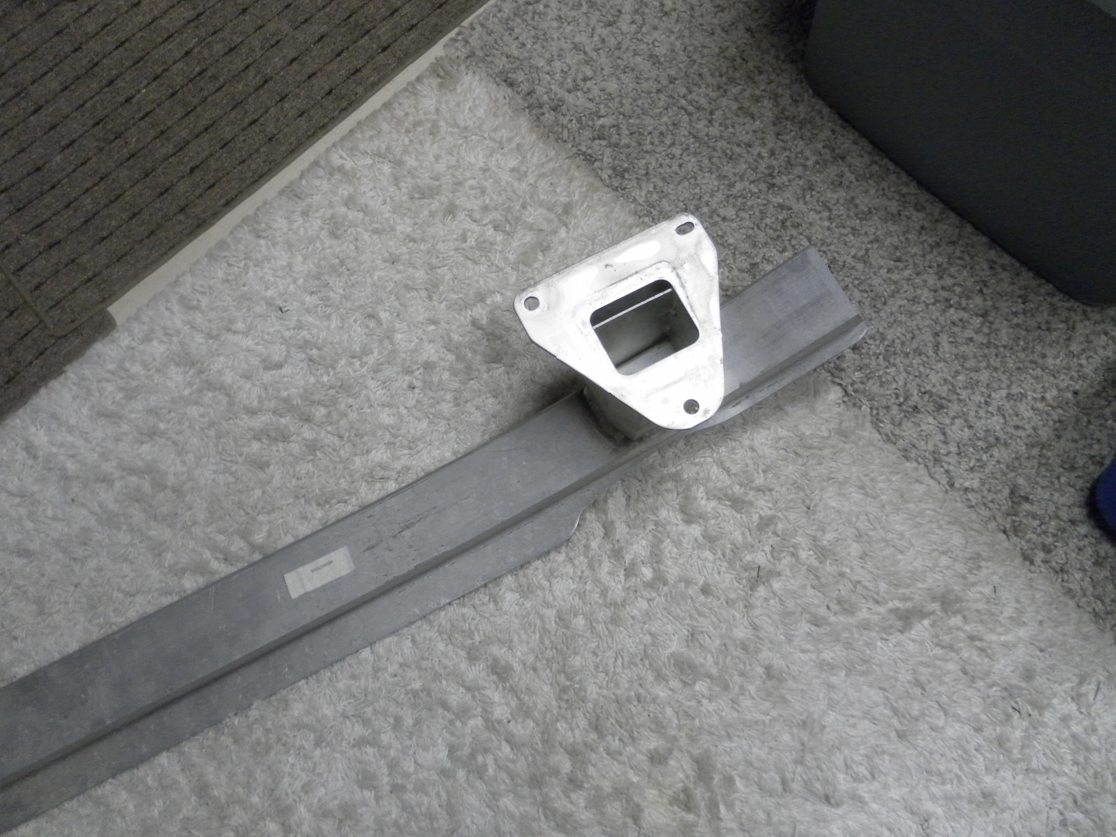 Aluminum Rear Bumper Beam Jeep Cherokee 2016 - photo 2
