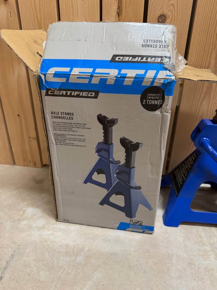 Certified 2 Ton Axle Stands