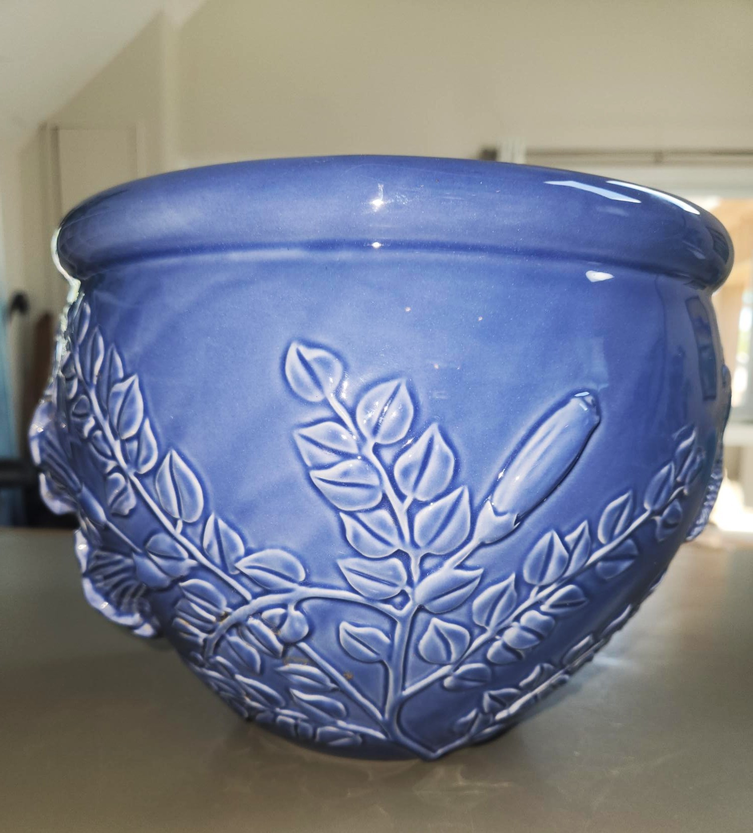 Blue Hummingbird & Florals Embossed Ceramic Pot / Planter - photo 2