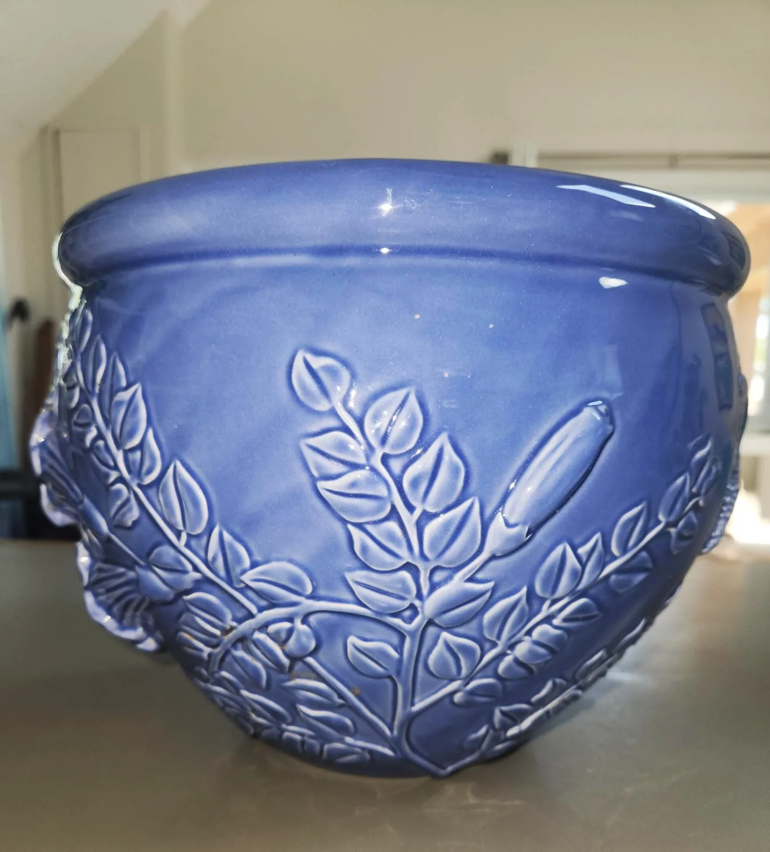 Blue Hummingbird & Florals Embossed Ceramic Pot / Planter - photo 2