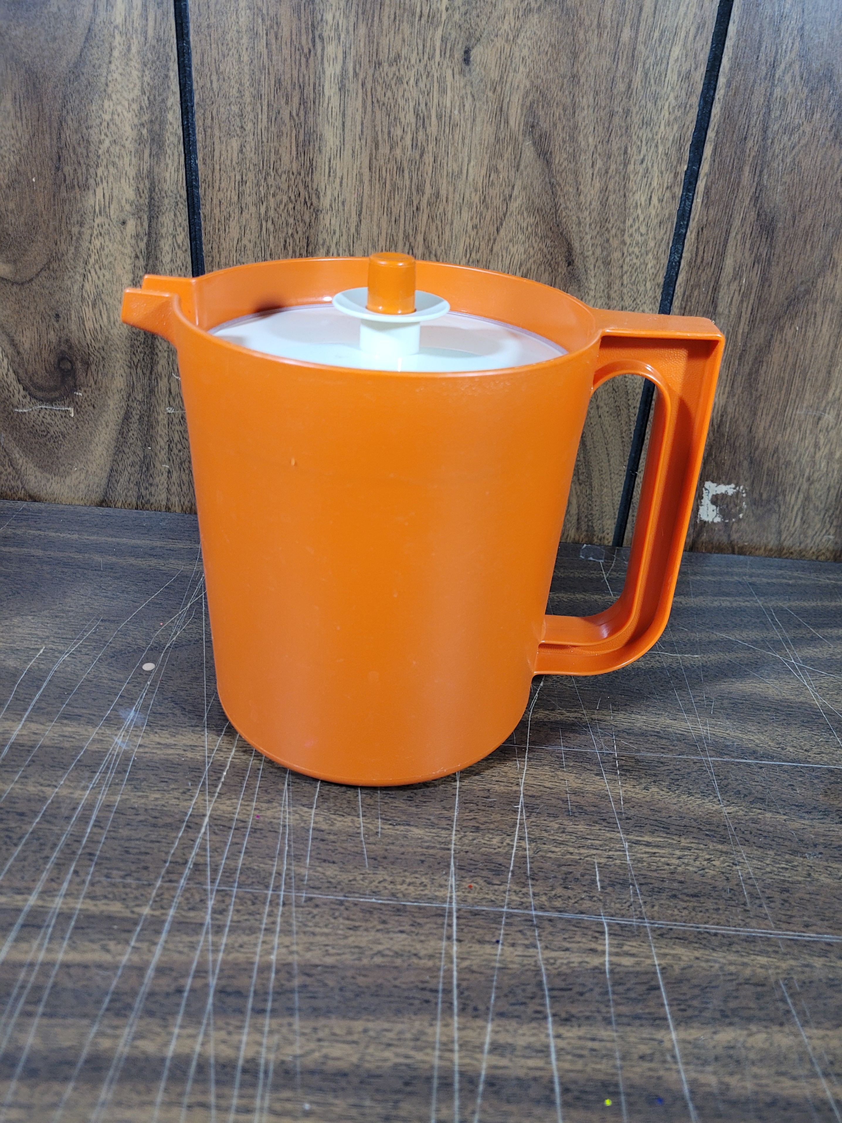 Tupperware Orange Plastic Pitcher with Lid - photo 3
