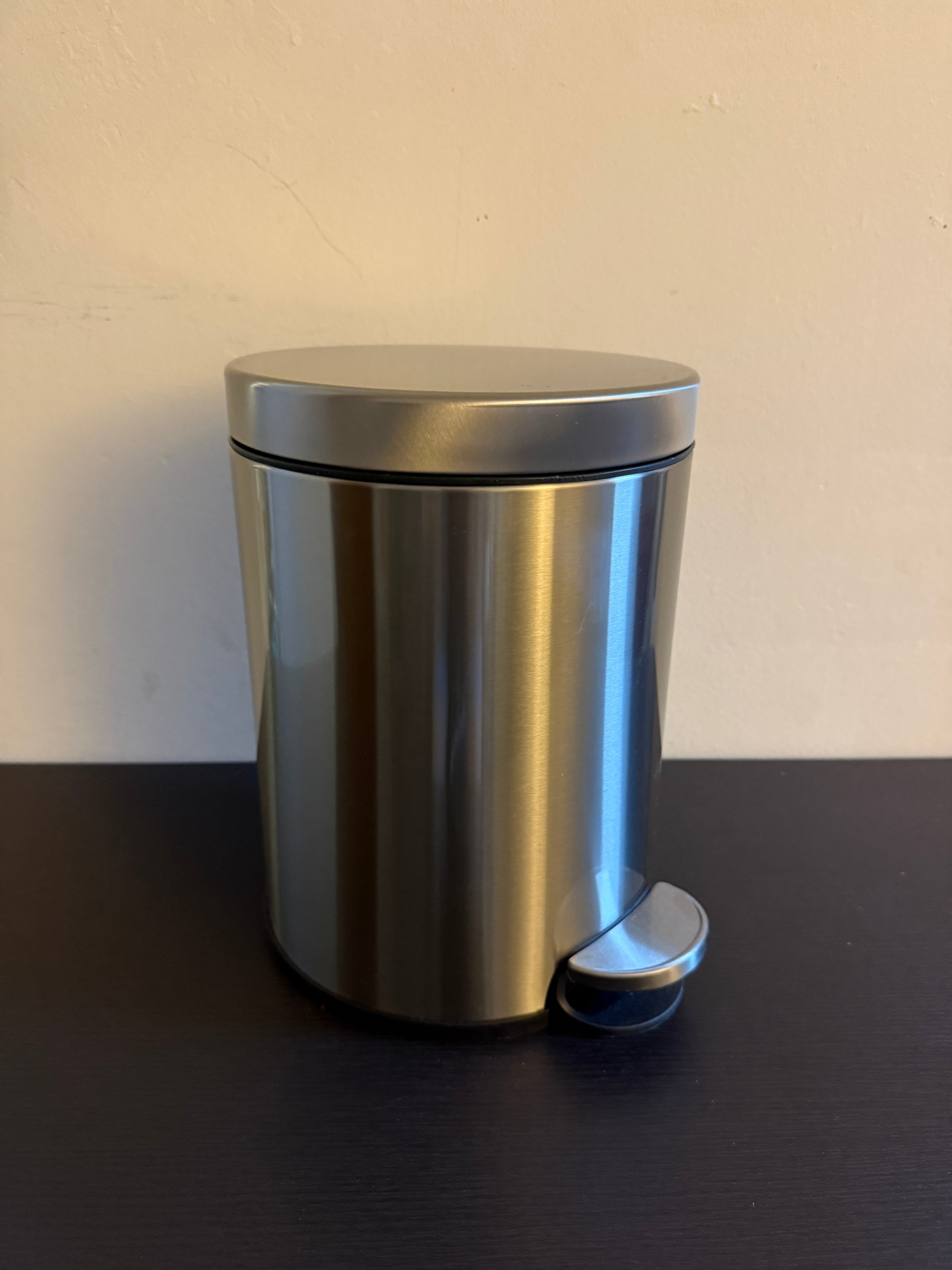 Trash Can Stainless Steel Mini Trash Can 6L