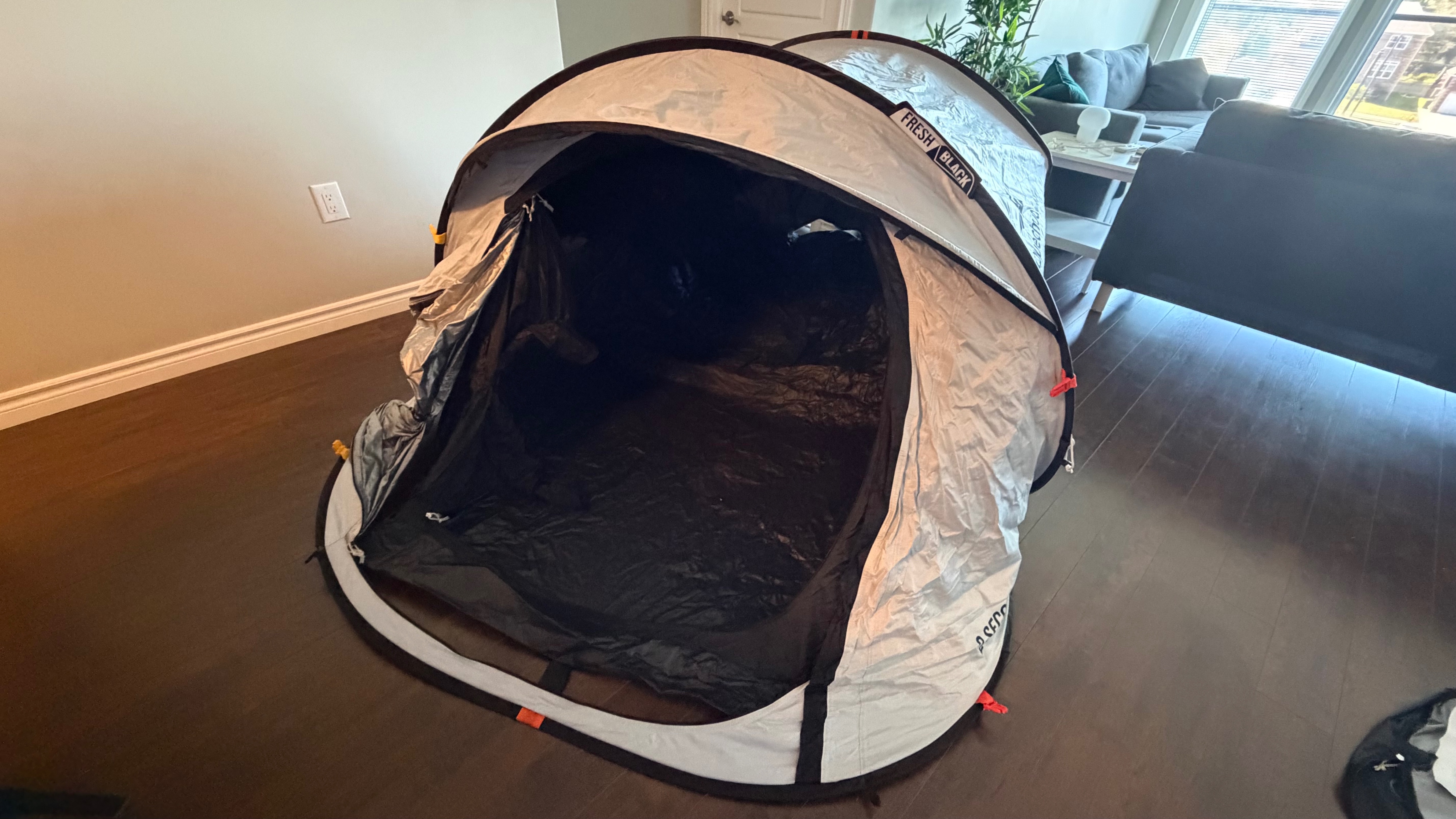 Decathlon “Quenchua” 2 Person Camping Tent (Popup)– Brand New. - photo 2