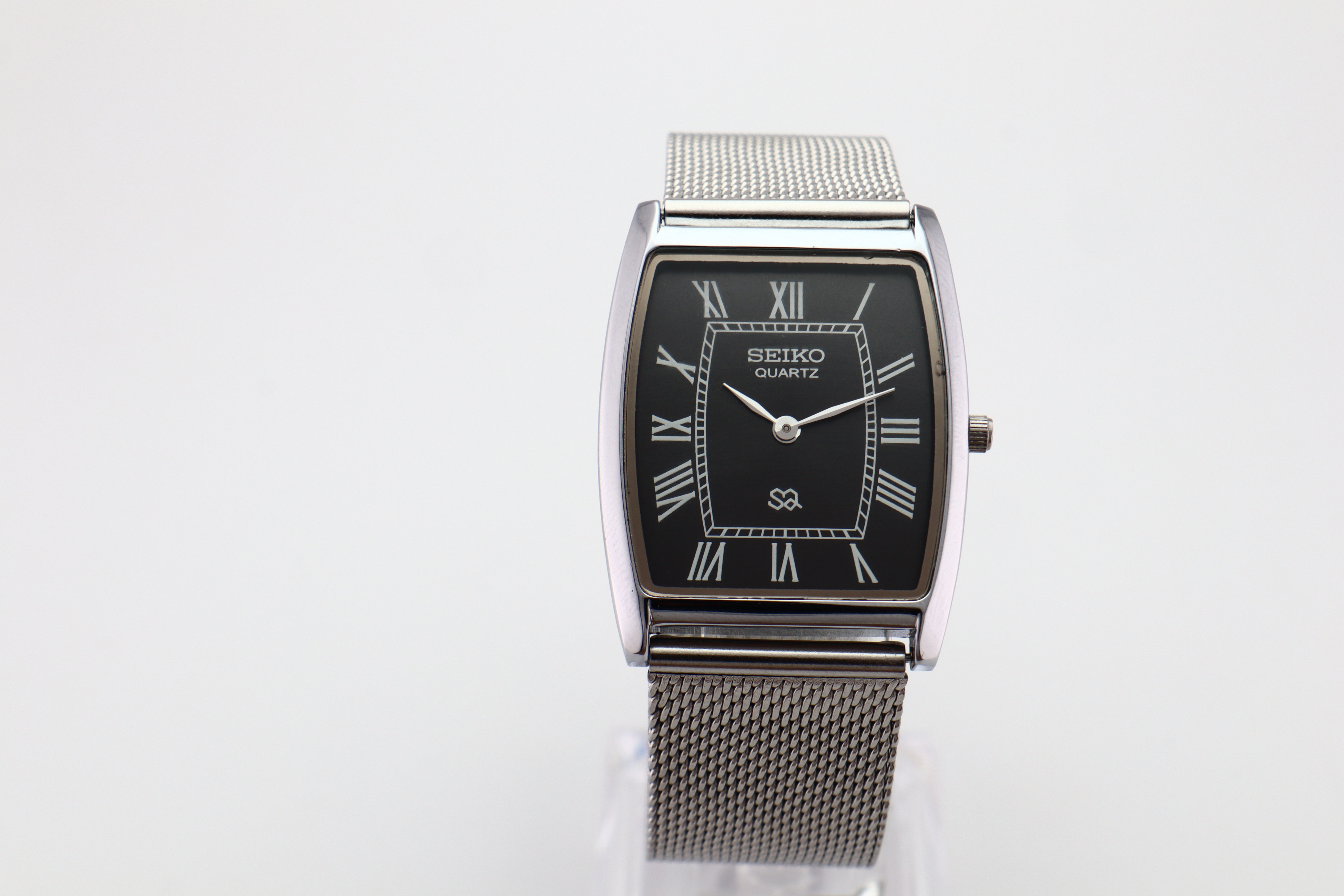 Refurbished Vintage Barrel Tank Men’s Watch - photo 2