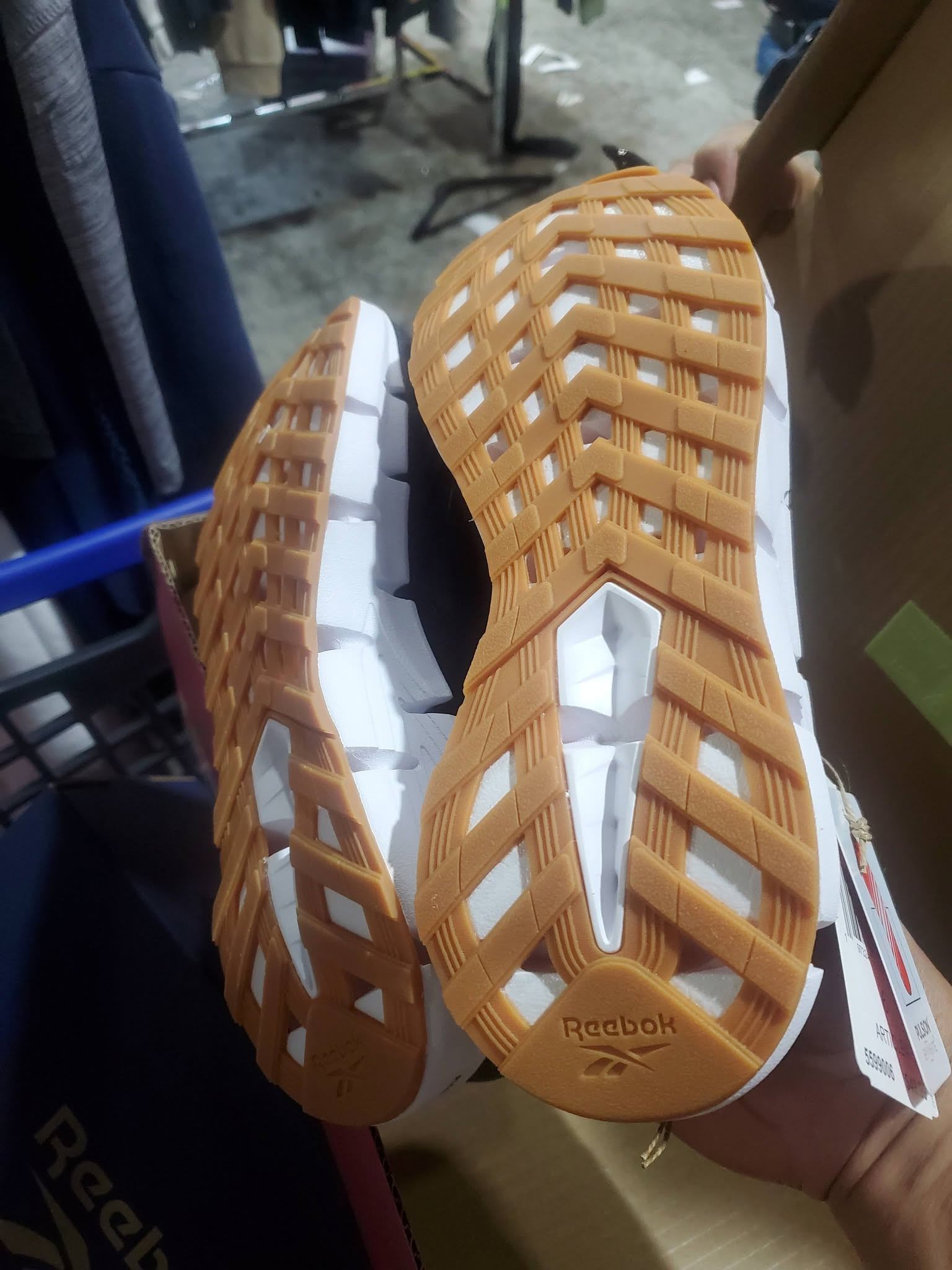 Reebok Women’s Zig Dynamica 6 – Lightweight Running Shoe - photo 3