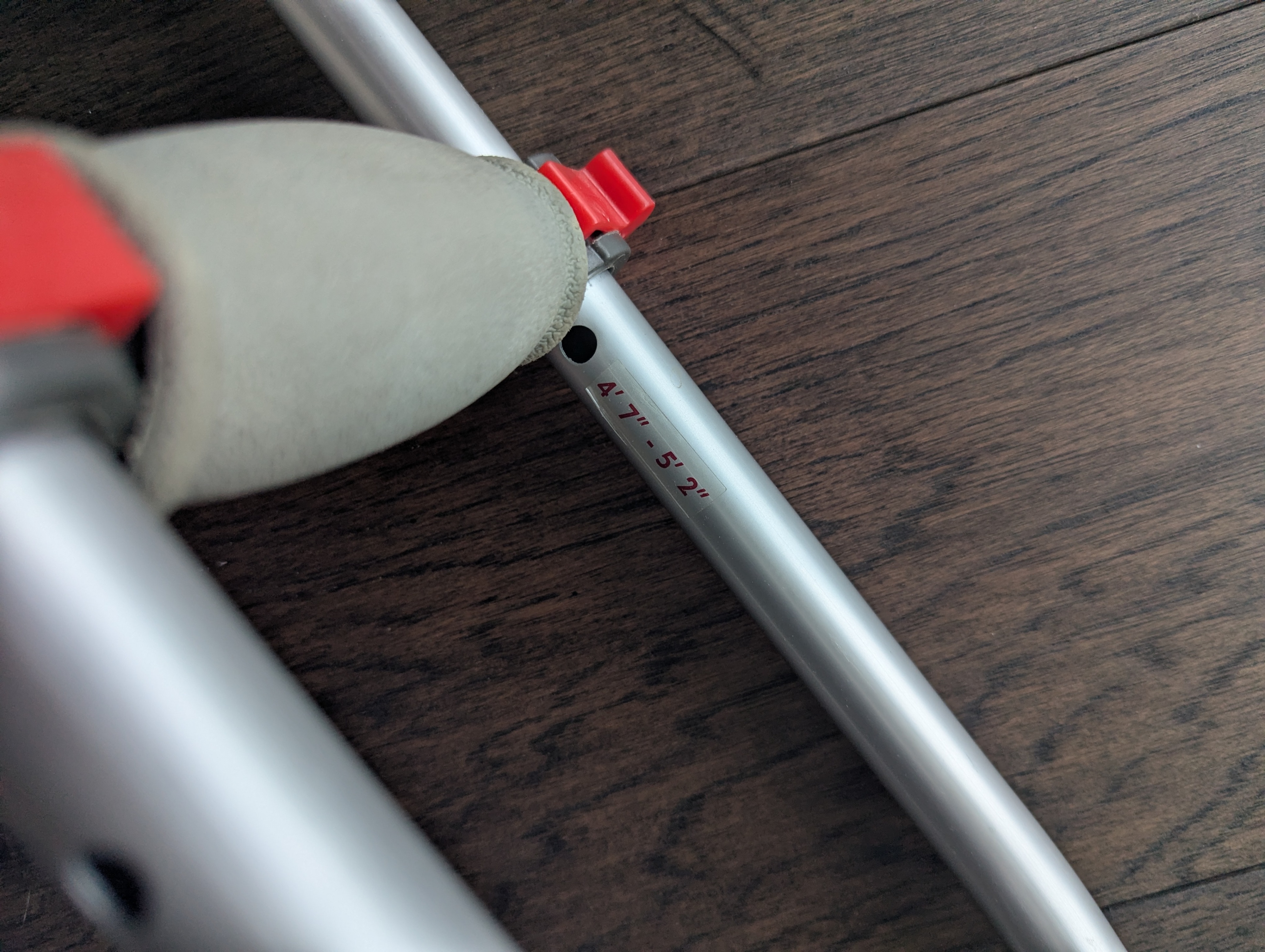 Crutches for Height 4'7"-6'7" Cleaned - Height Adjustable Grips - photo 4