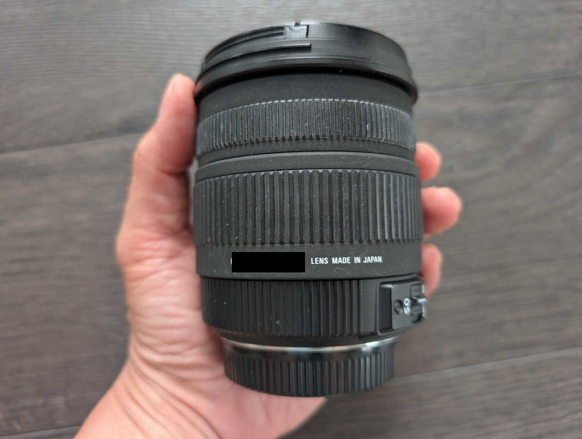 Sigma DC Autofocus 17-70mm f/2.8-4 Macro OS HSM APS-C DSLR lens - photo 3