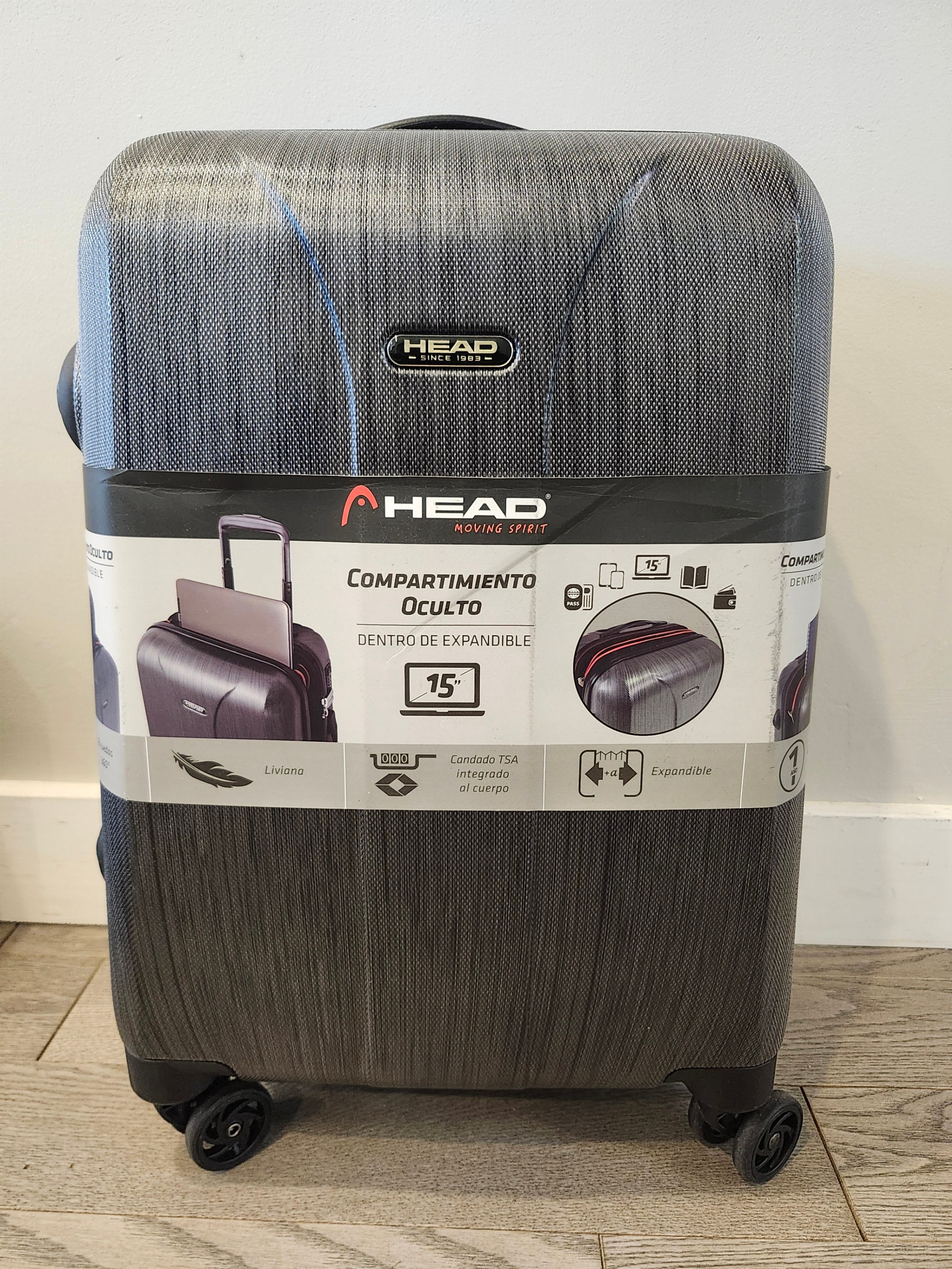 Like New HEAD Hard Shell Carry-On 4-Wheel Spinner Suitcase