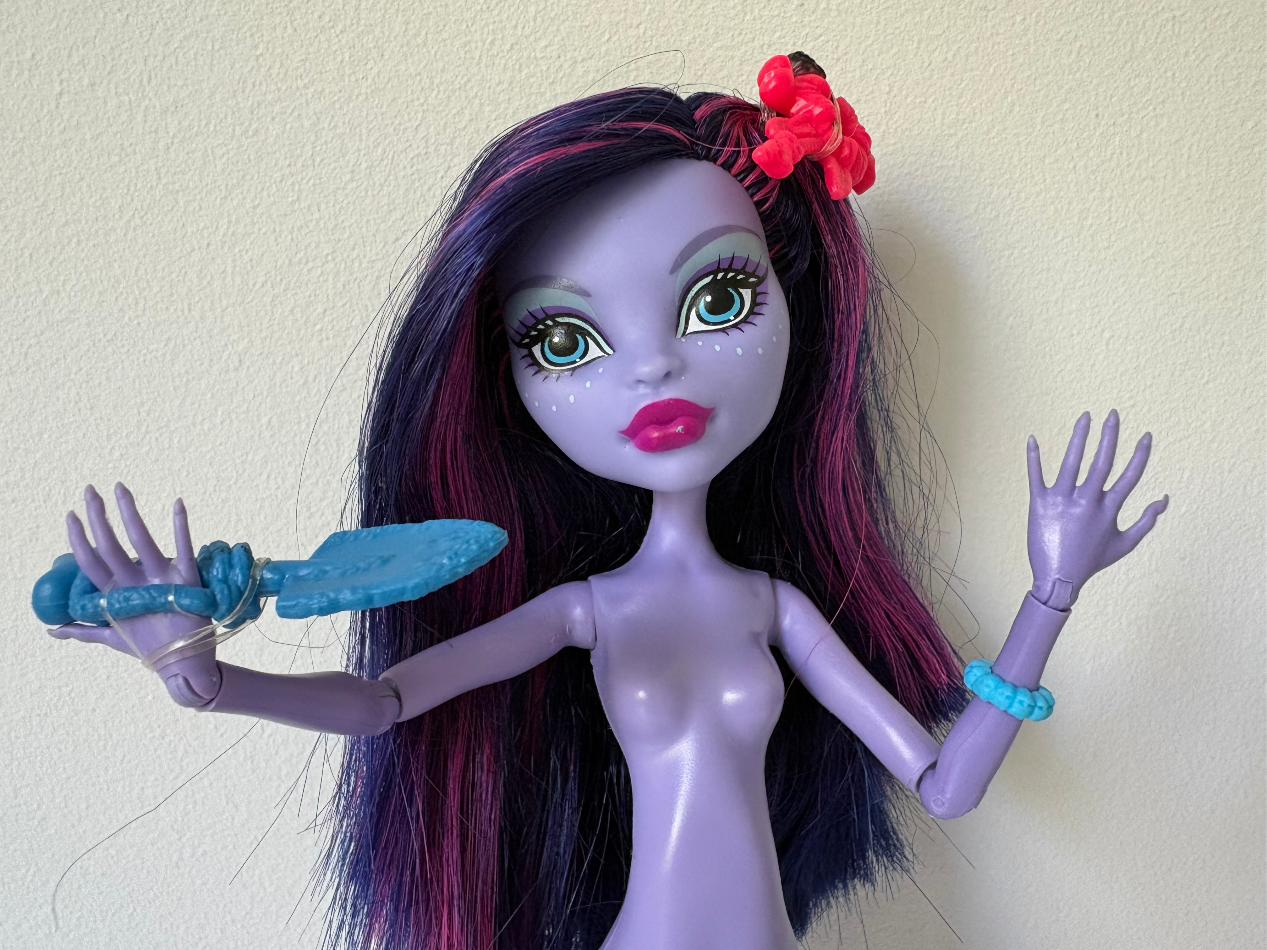Monster High Jane Boolittle Gloom and Bloom - Currently Reserved - photo 3