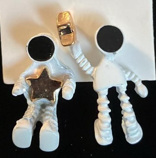 Earrings Astronaut Studs (New)