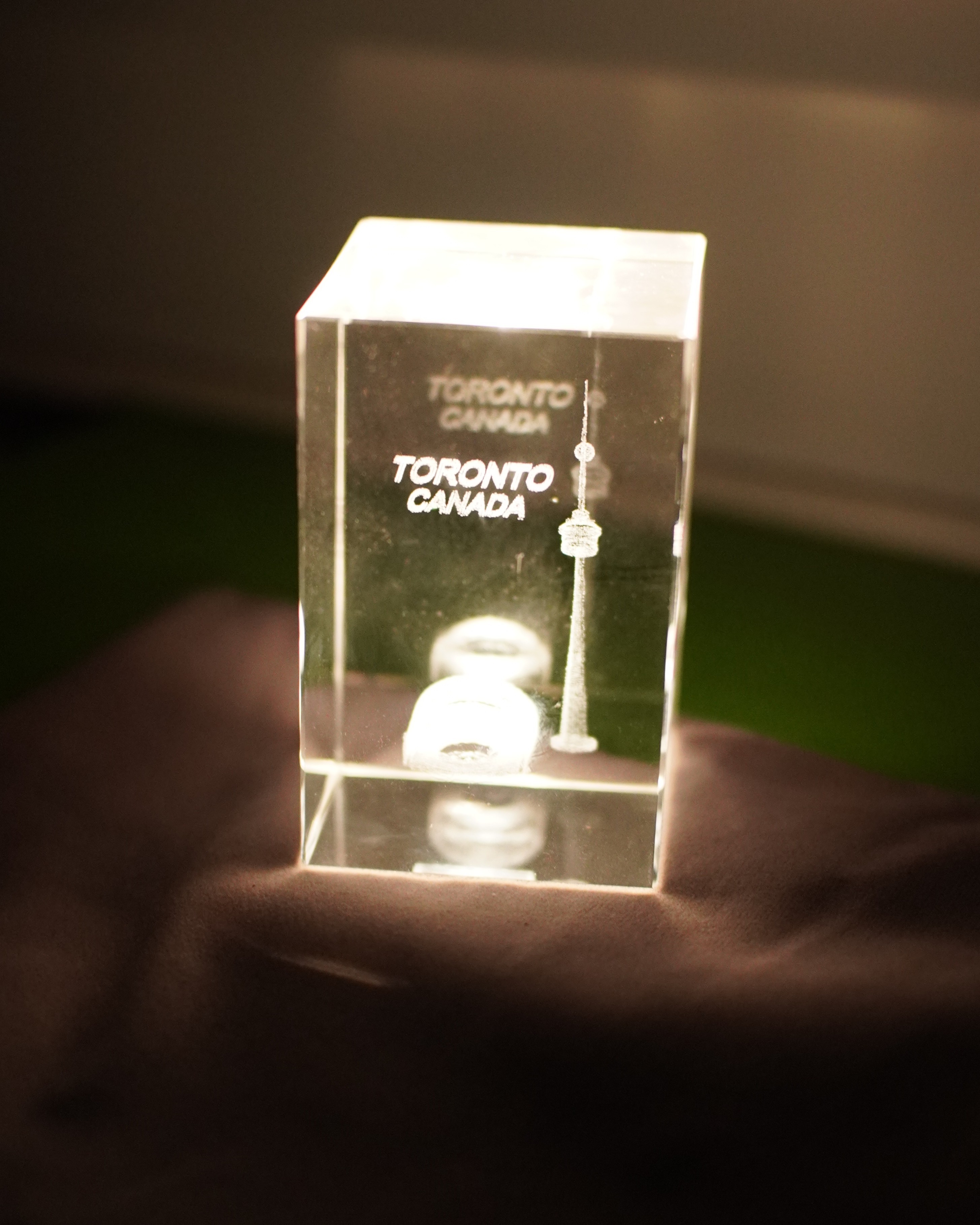 Crystal Toronto Canada Souvenir - photo 3