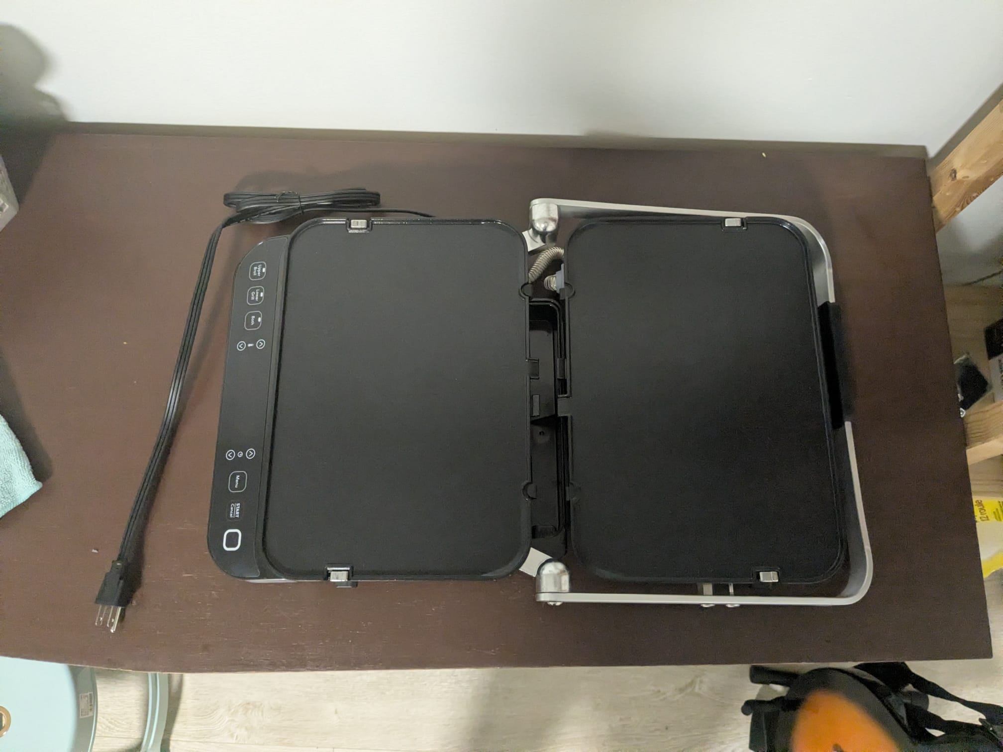 Frigidaire Digital Electric Grill - photo 4