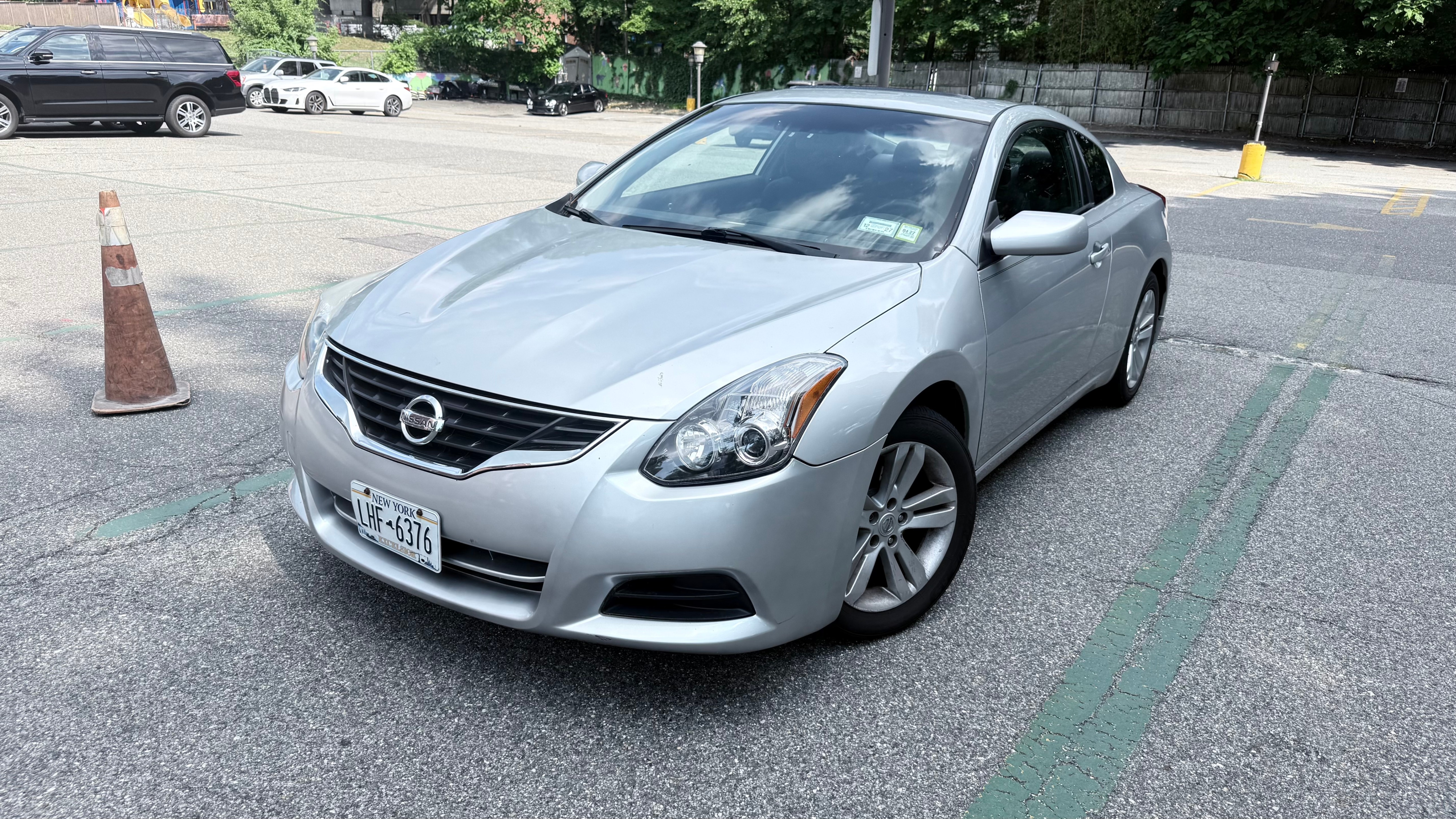 Nissan Altina 2.5L