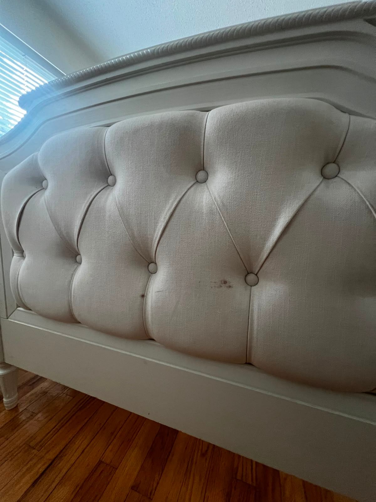 Tufted Upholstered Bed Frames - photo 4