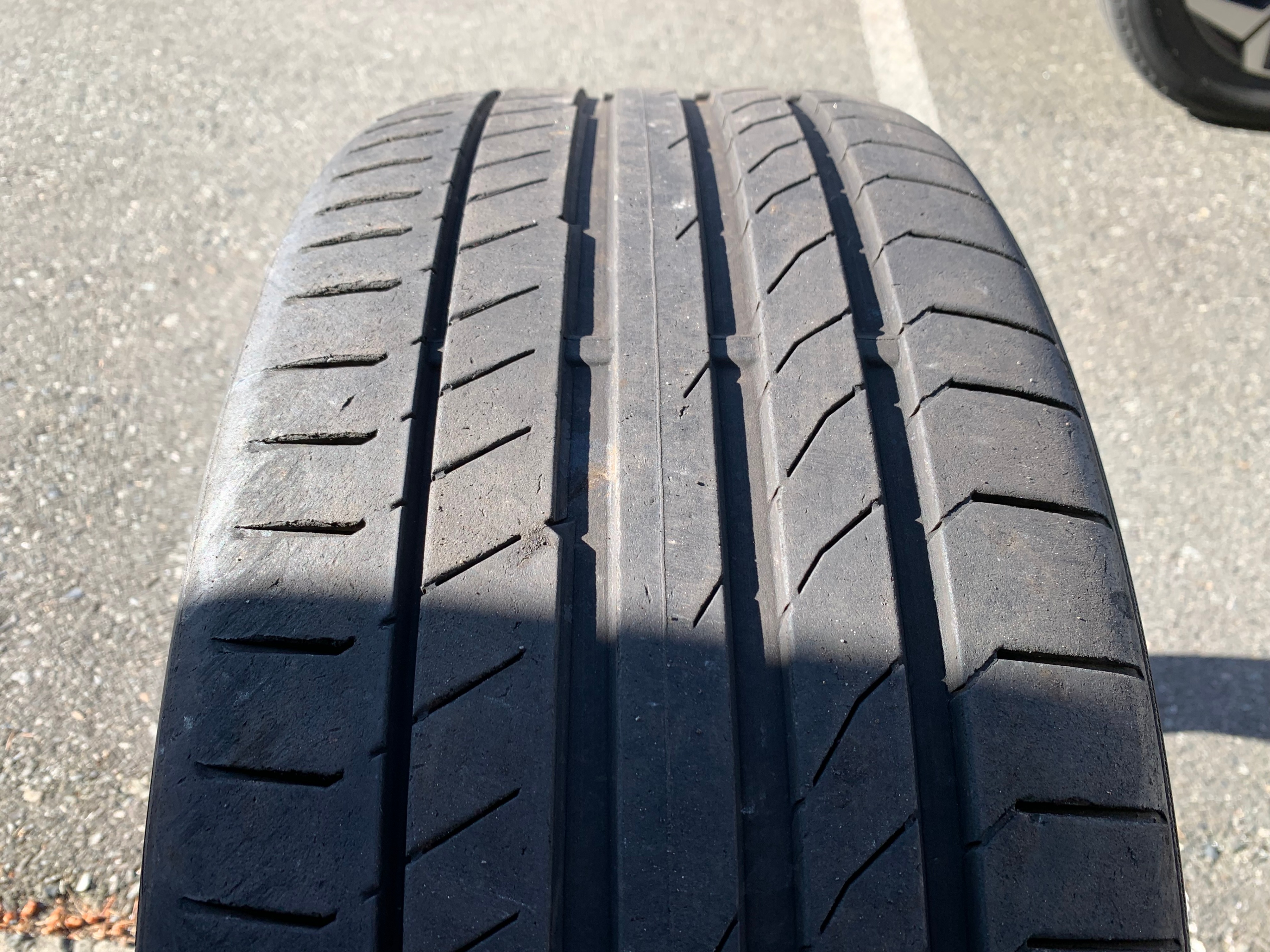 1 X single 245/35/21 Continental Sport contact 5P TO w 70% tread - photo 3