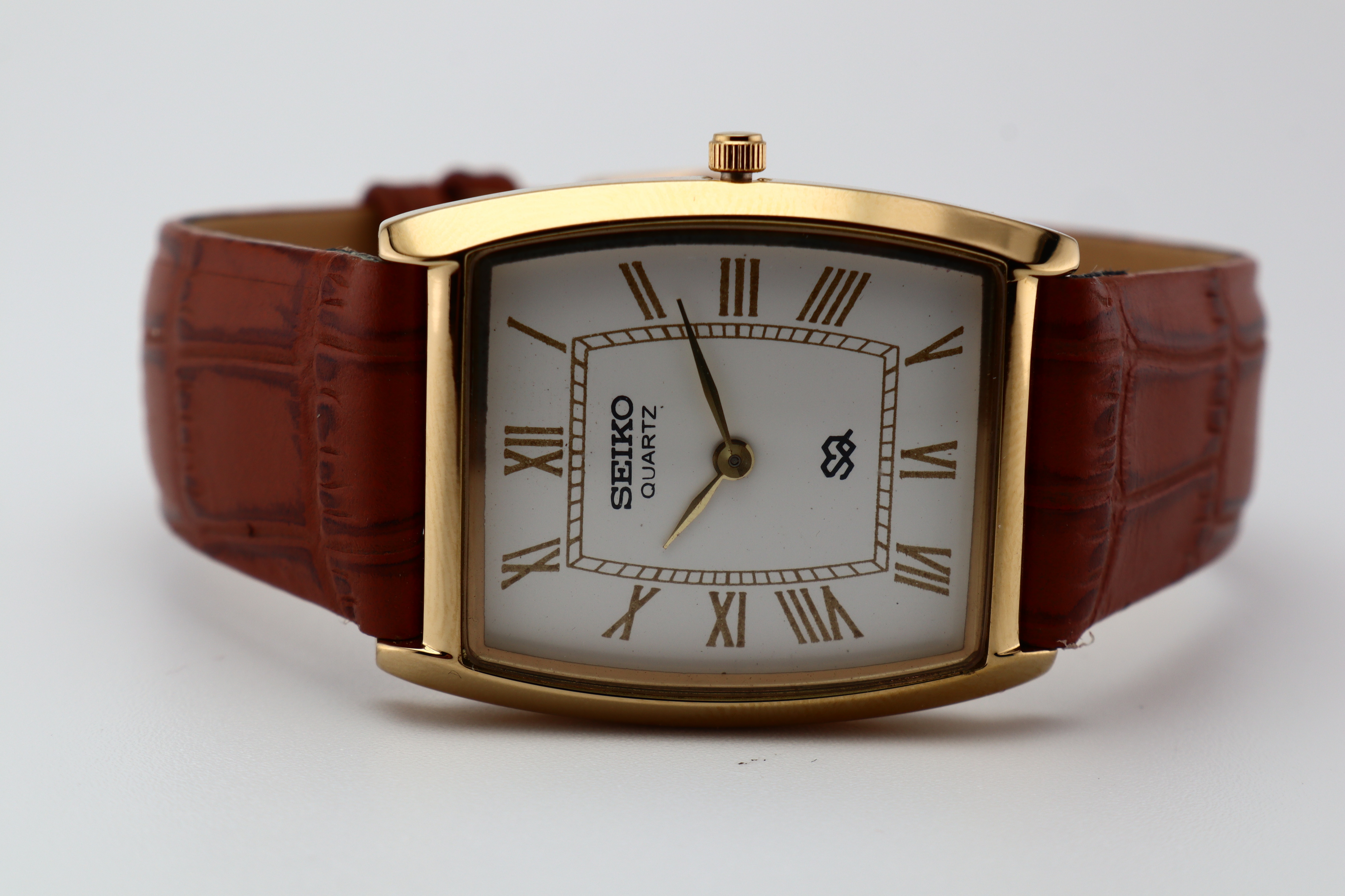 Refurbished Vintage Barrel Tank Men’s Watch - photo 5